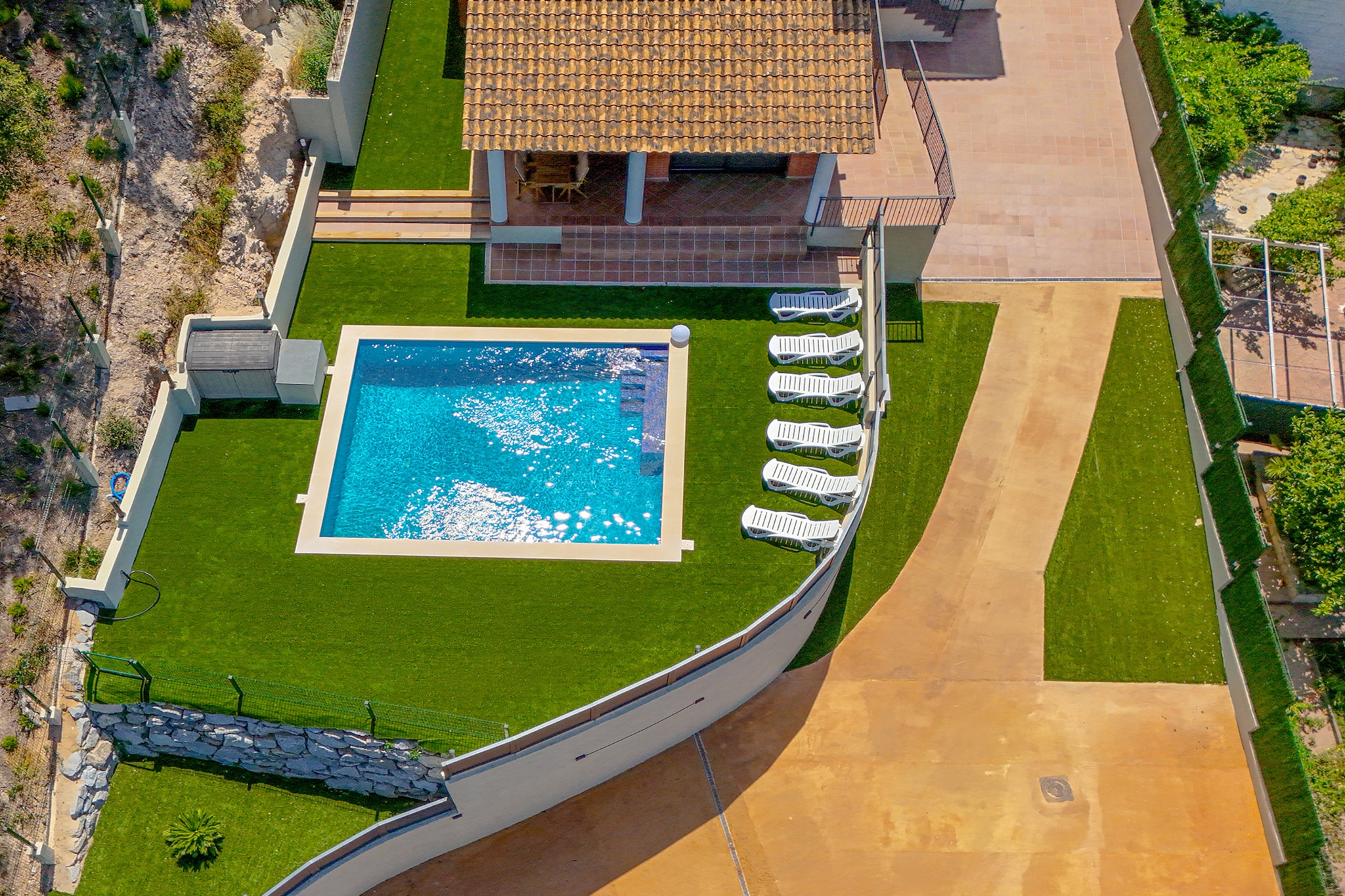 poolofhouse