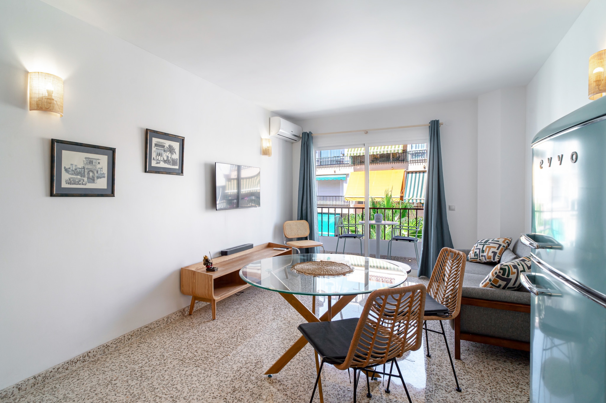 Albaida Seaview by Casasol-Wohnzimmer