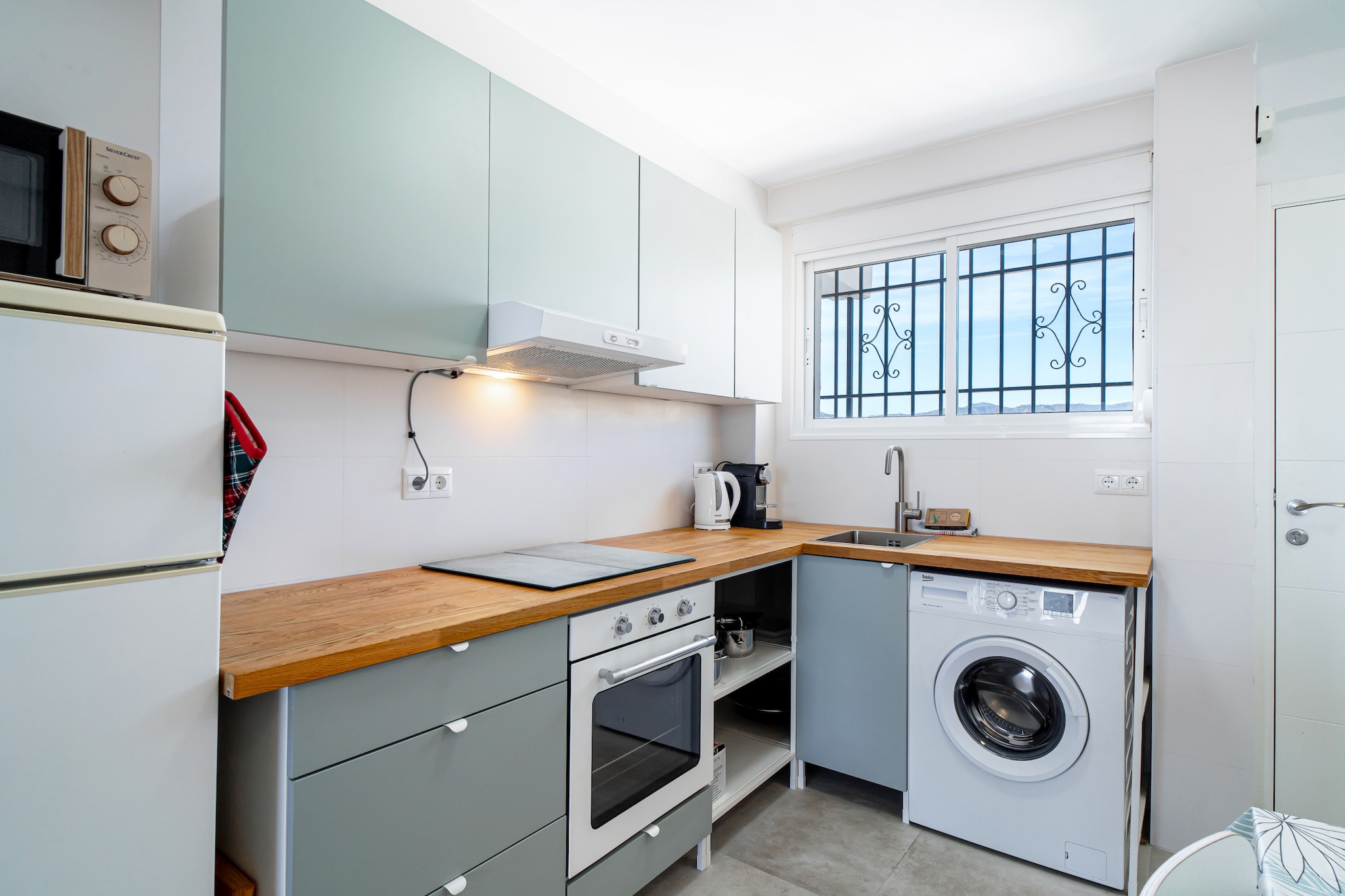 Miami 34 Seaview by Casasol-Kitchen