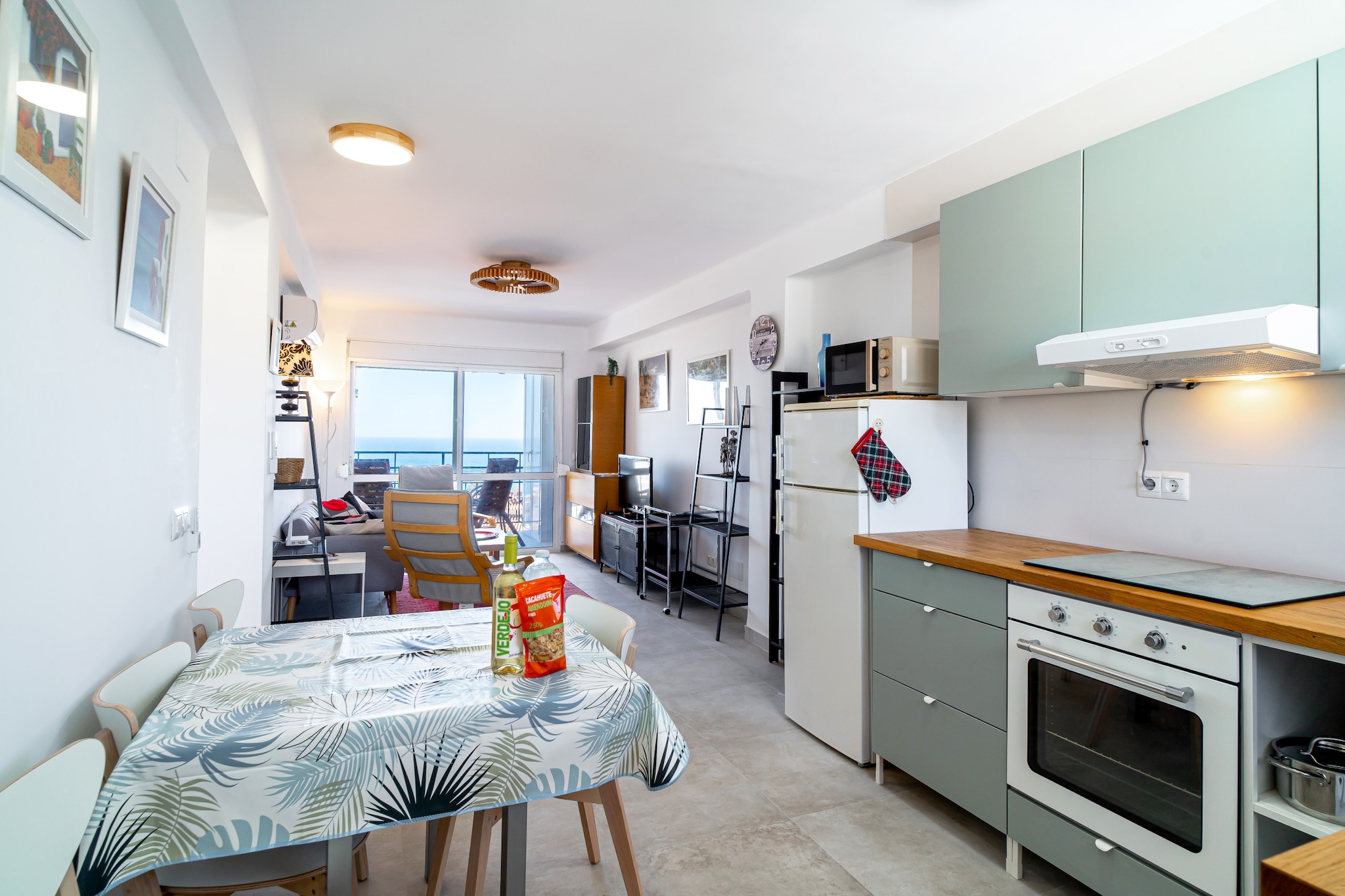 Miami 34 Seaview by Casasol-Kitchen