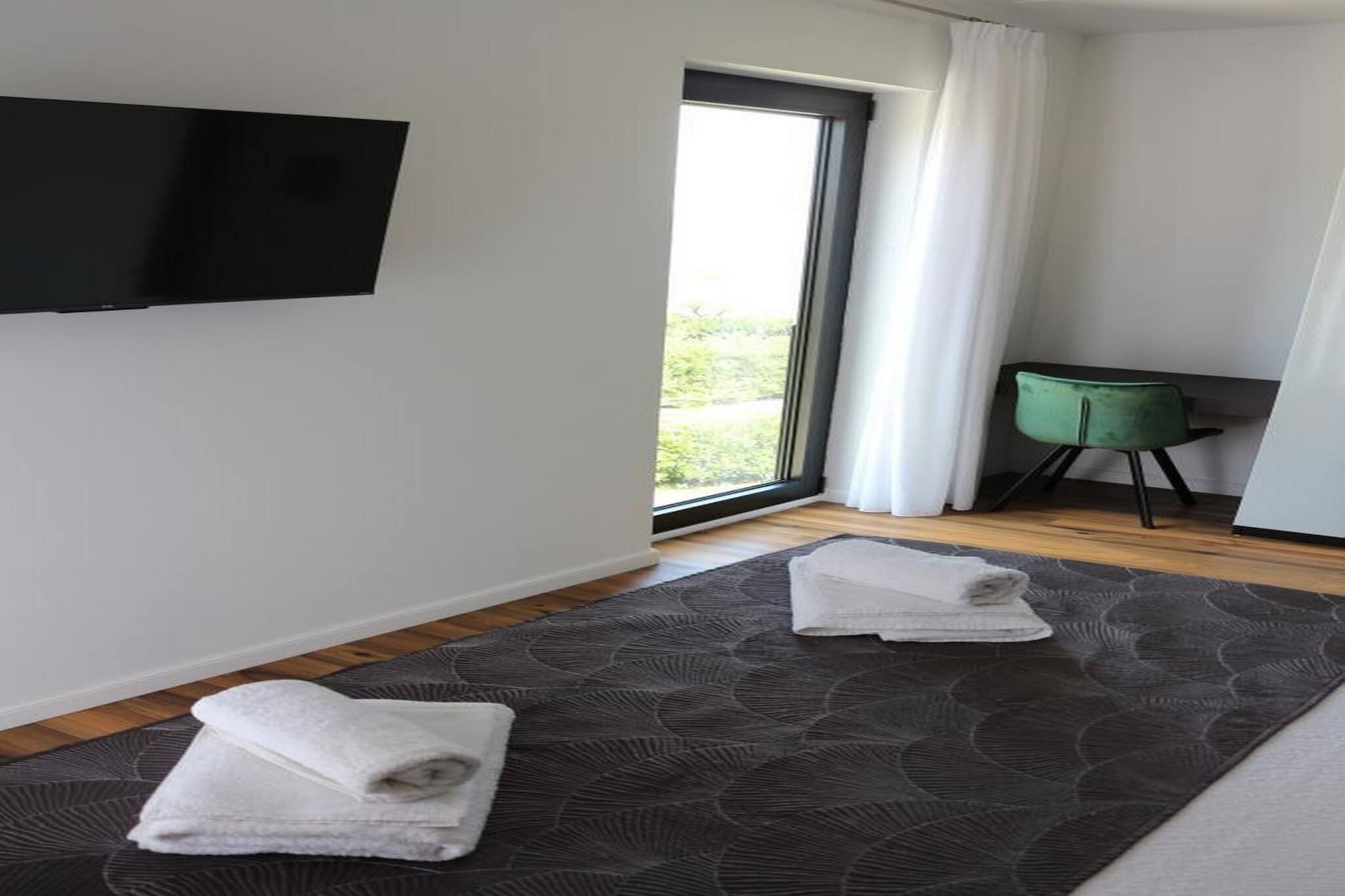 Apartments Marvi - one bedroom apartment (Right)-Slaapkamer