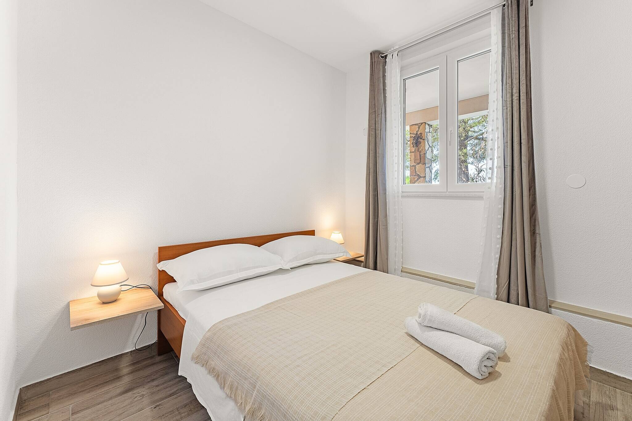 Apartments Kukljica - two bedroom apartment-Slaapkamer