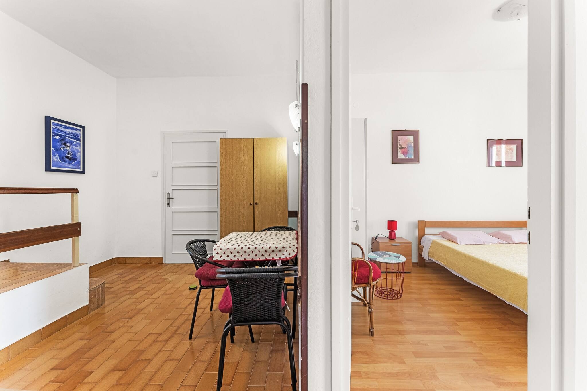 Apartments Kukljica - three bedroom apartment-Eetkamer