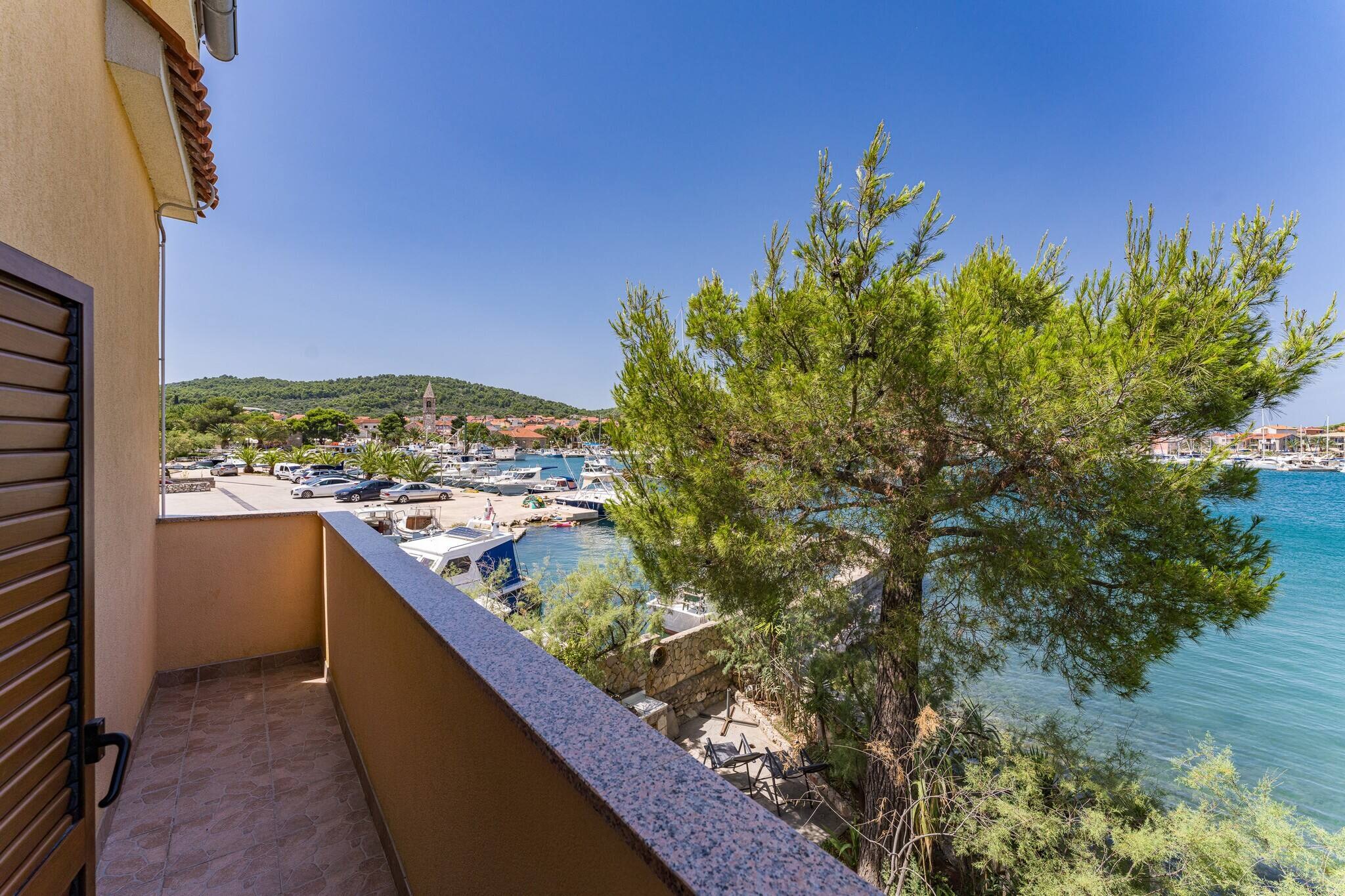 Apartments Kukljica - three bedroom apartment-Buitenlucht