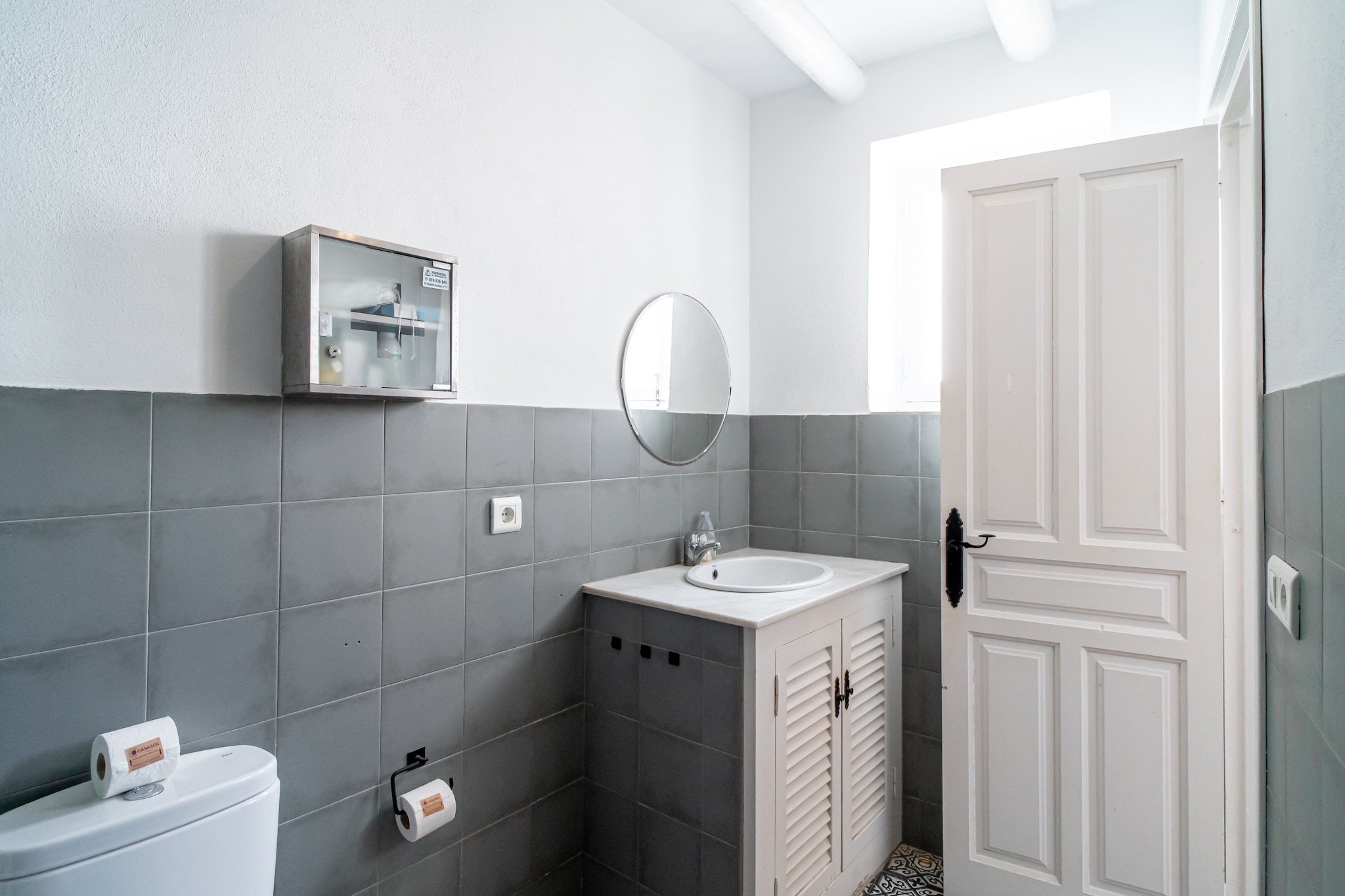 Casa Animas 10 Jacuzzi by Casasol-Bathroom