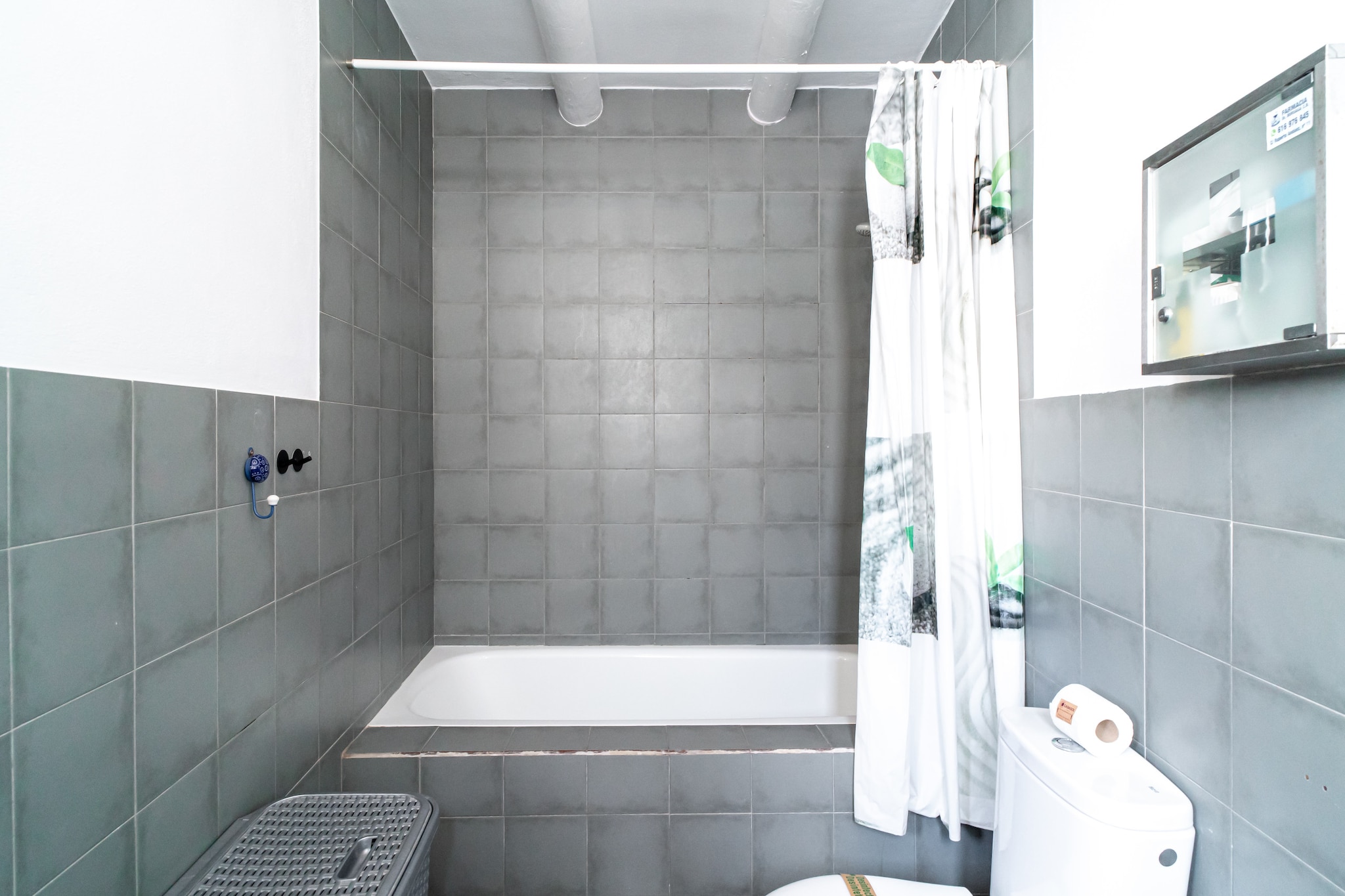 Casa Animas 10 Jacuzzi by Casasol-Bathroom