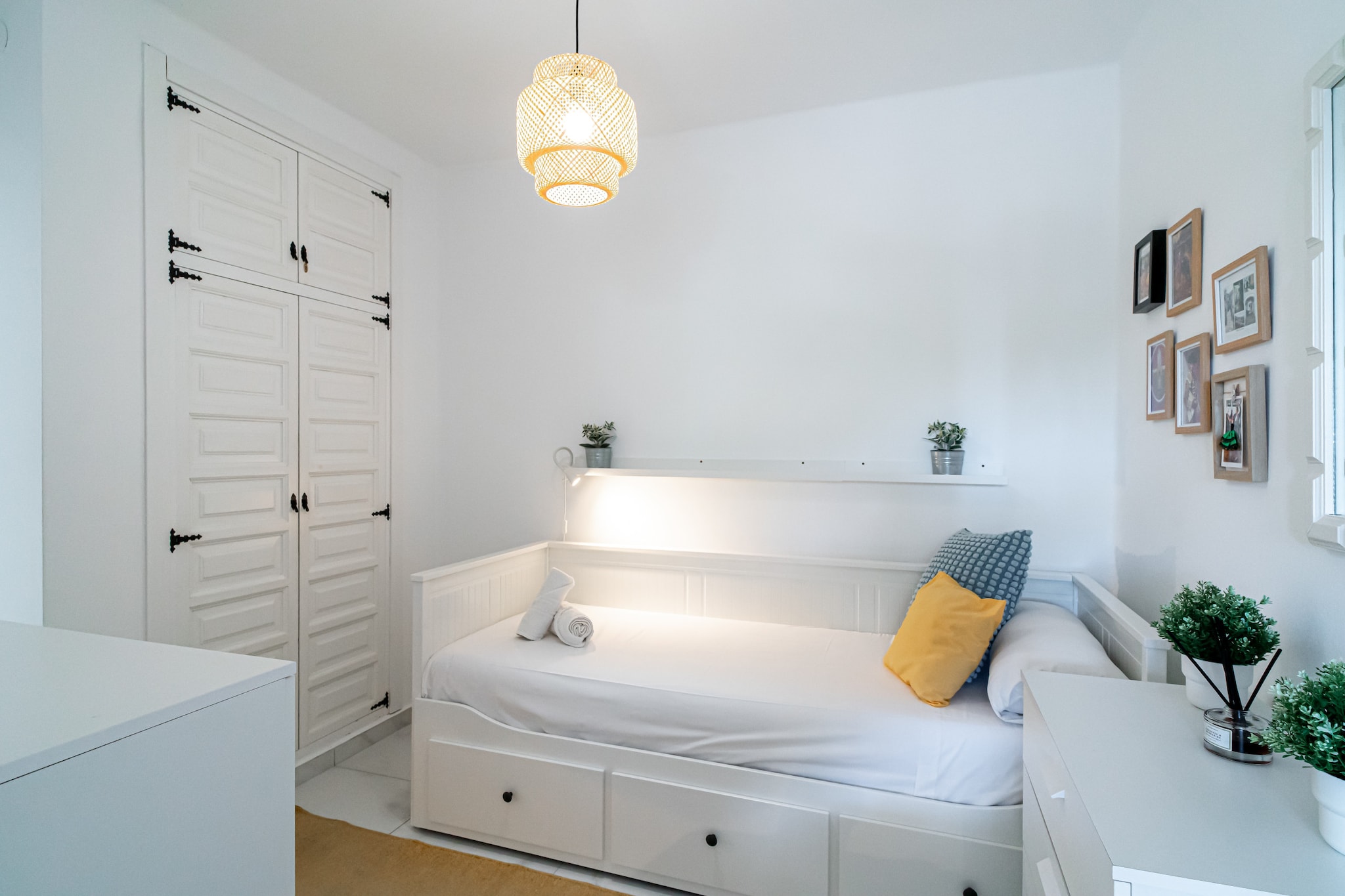 Capuchinos 46 San Juan Capistrano by Casasol-Schlafzimmer