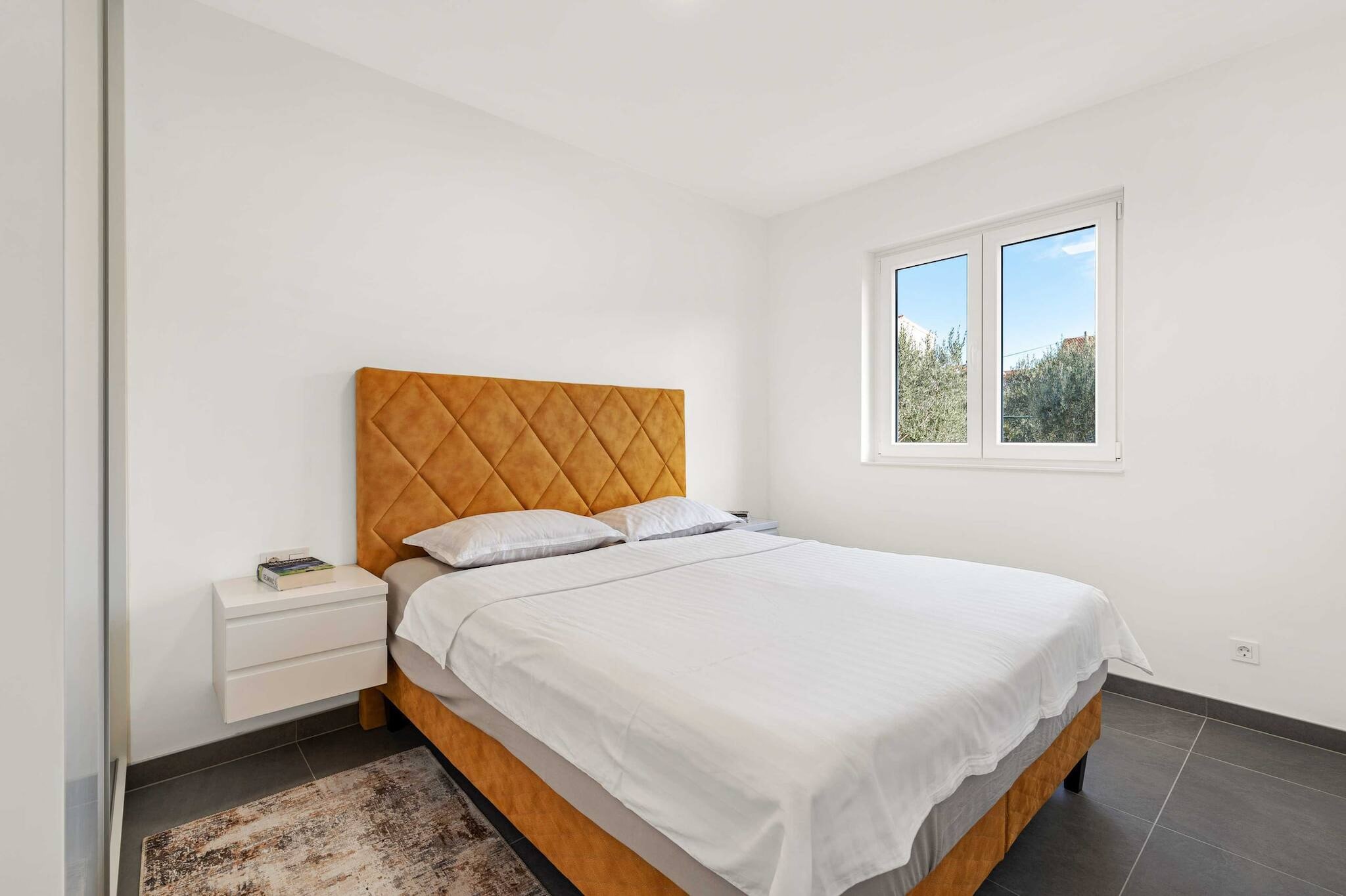 Apartments Velic - Three bedroom apartment C-Slaapkamer