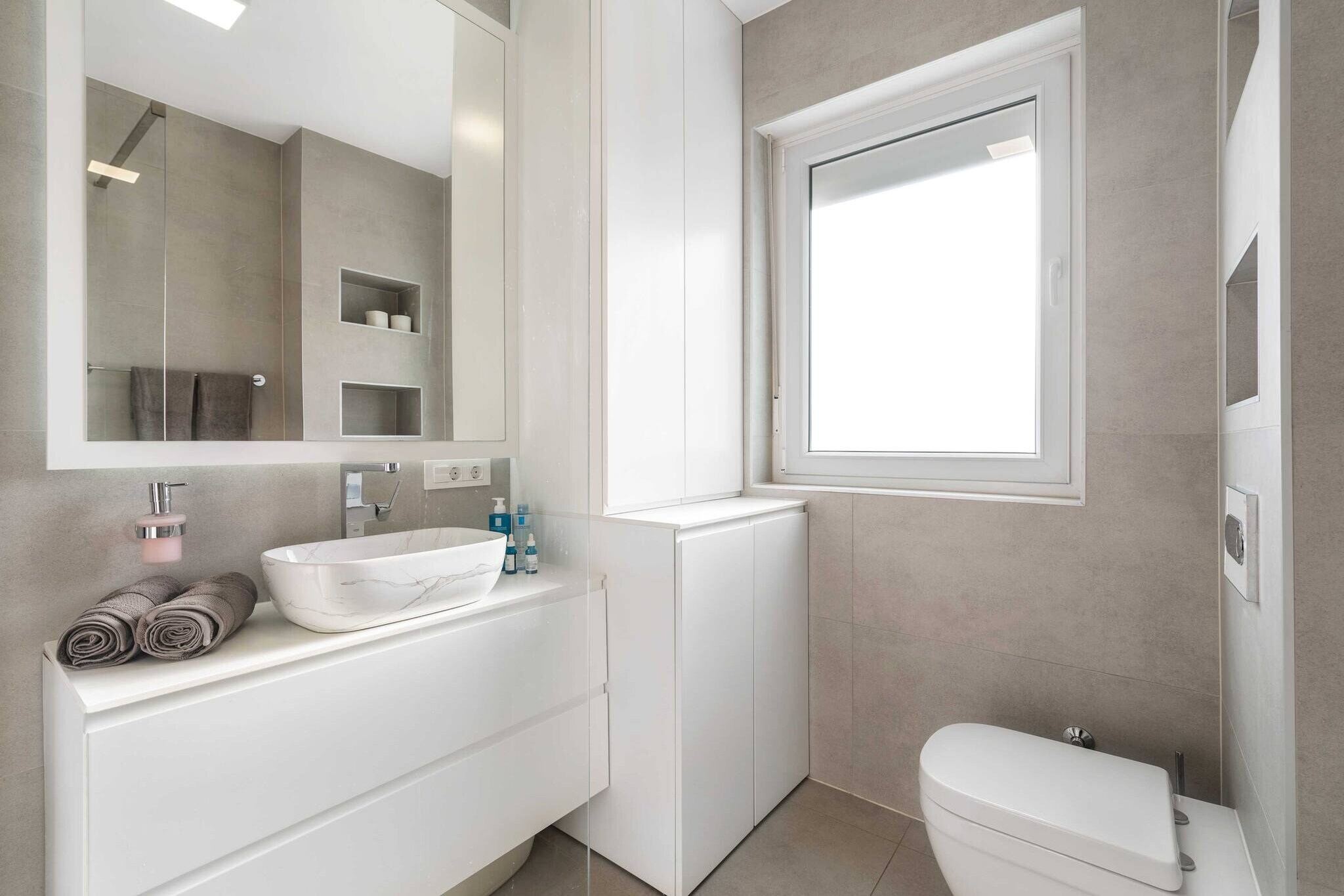 Apartments Velic - Three bedroom apartment C-Badkamer