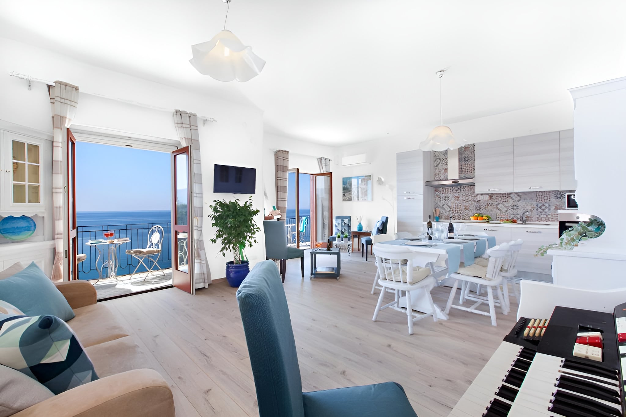Maré Sunset & Relax-Living room