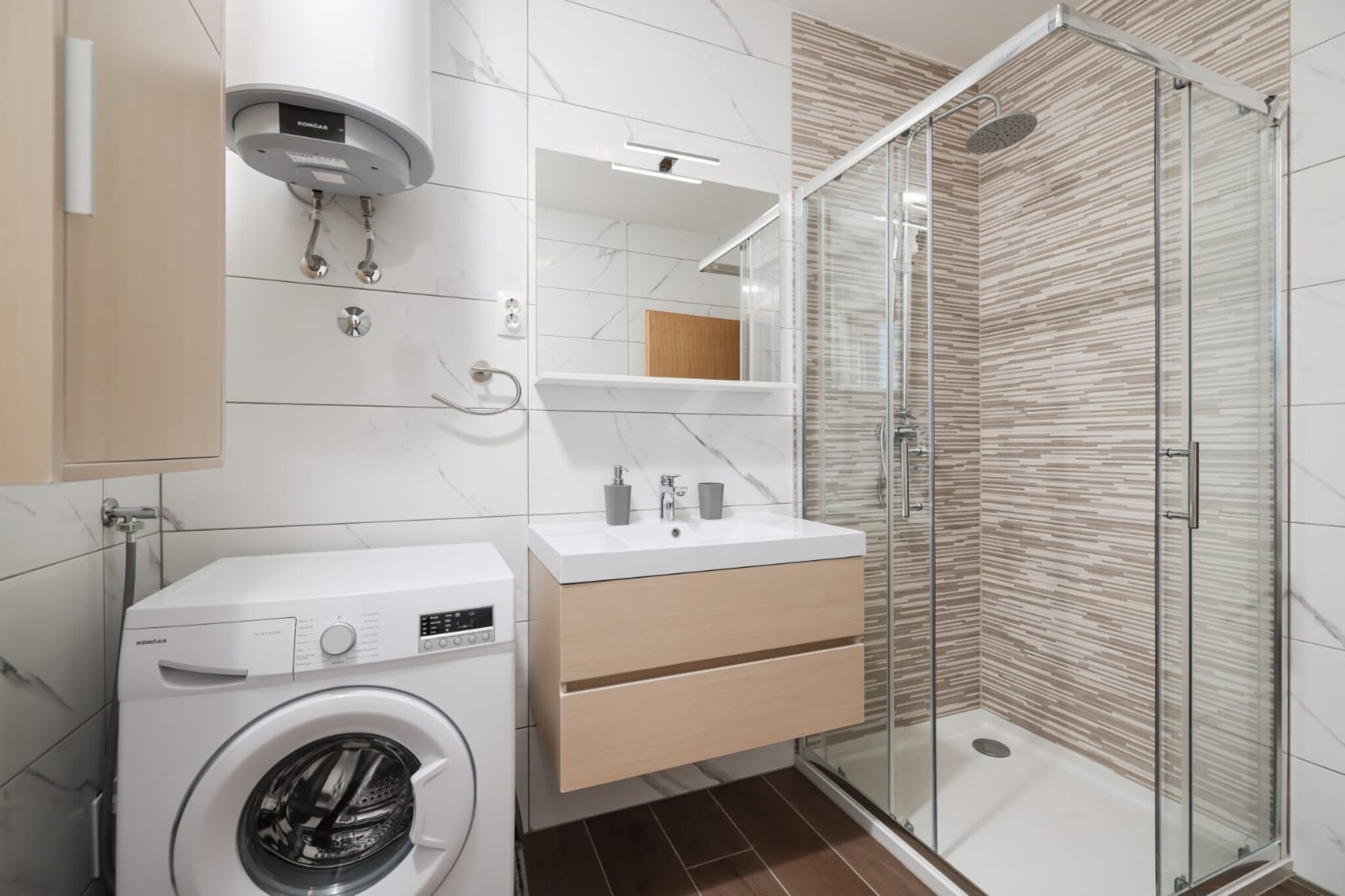Luxury Apartments Sun@Set - Two bedroom apartment-Badkamer