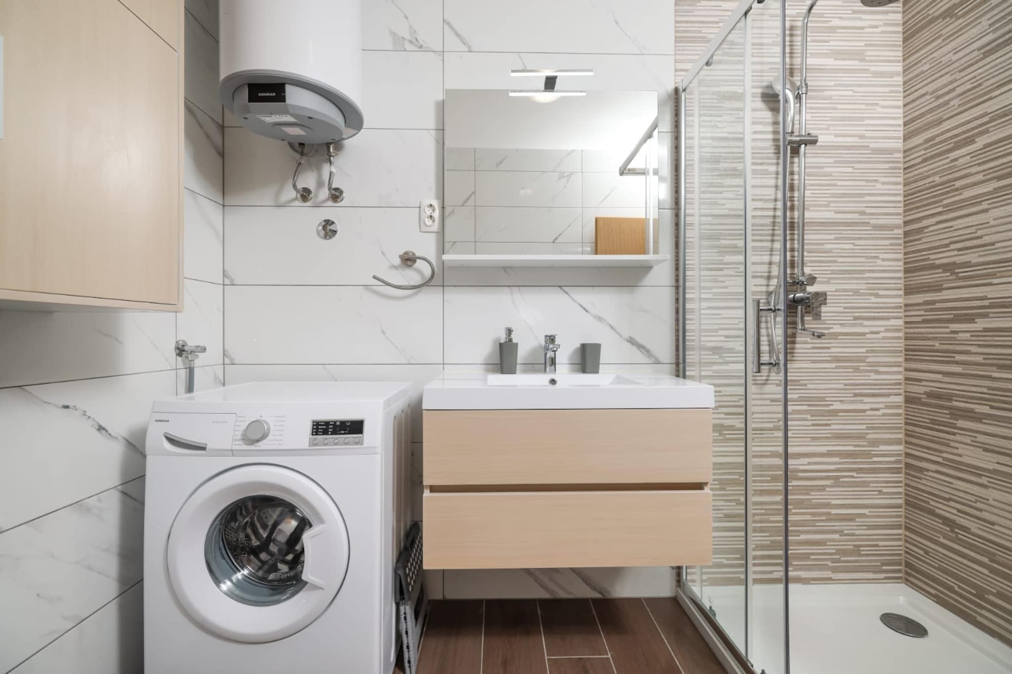 Luxury Apartments Sun@Set - Two bedroom apartment-Badkamer