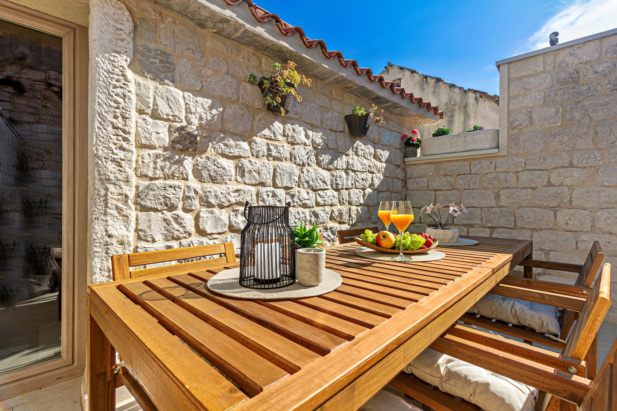 Stone House Trogir-Terras