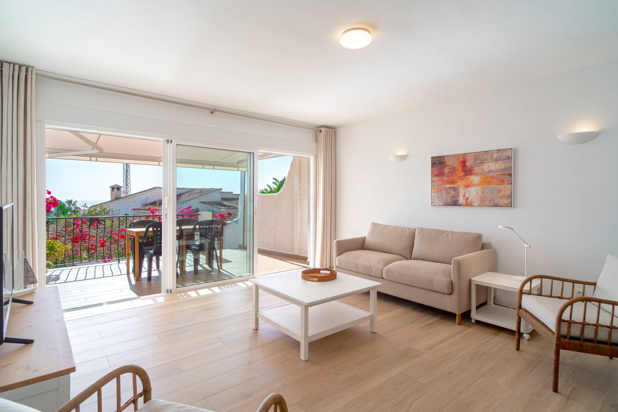 Via Romana Vistamar by Casasol-Salon