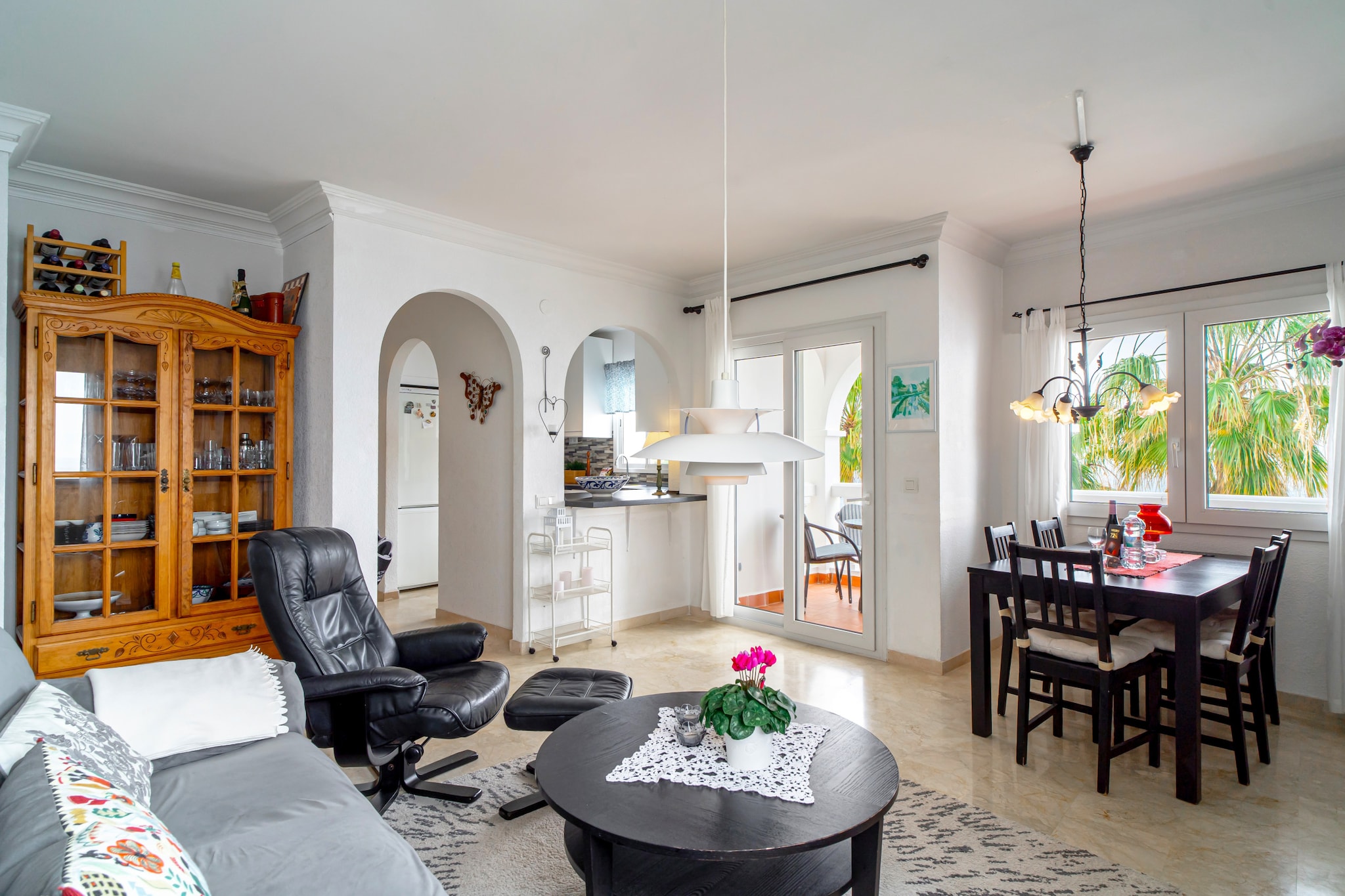 Stella Maris Beachfront 2J by Casasol-Wohnzimmer
