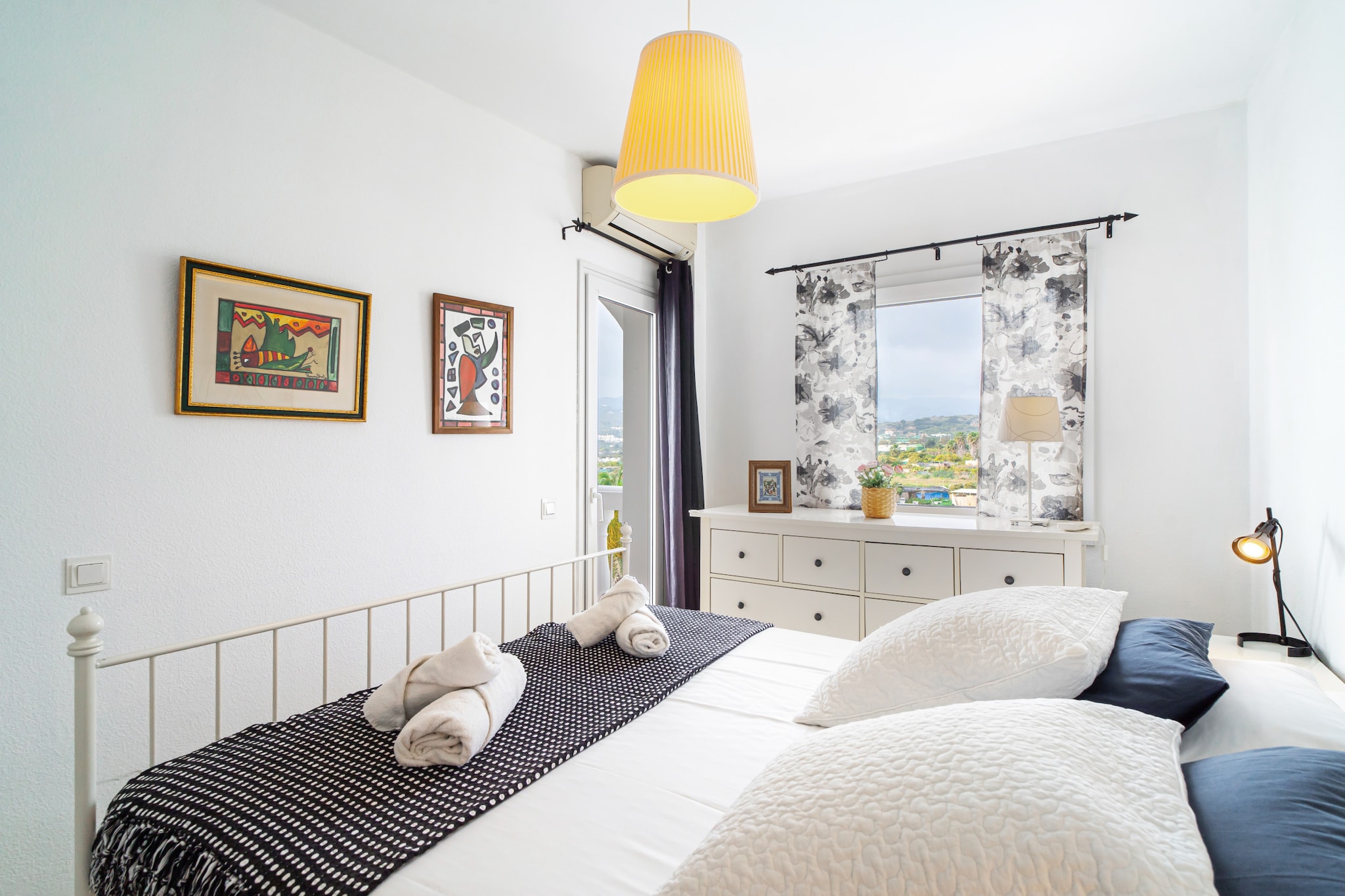 Stella Maris Beachfront 2J by Casasol-Schlafzimmer