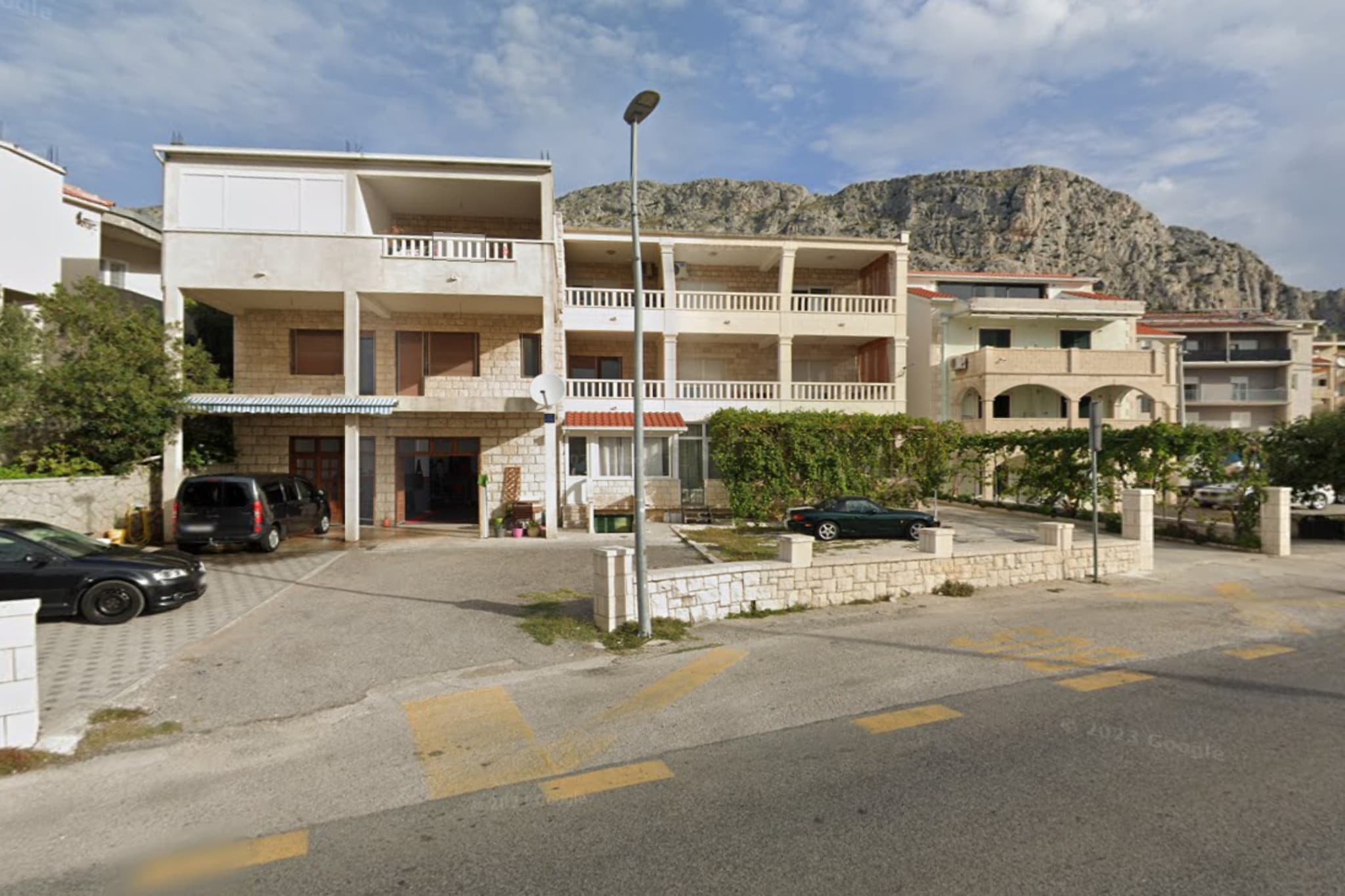 Three Bedroom Apartment with Terrace and  Sea View-Buitenlucht