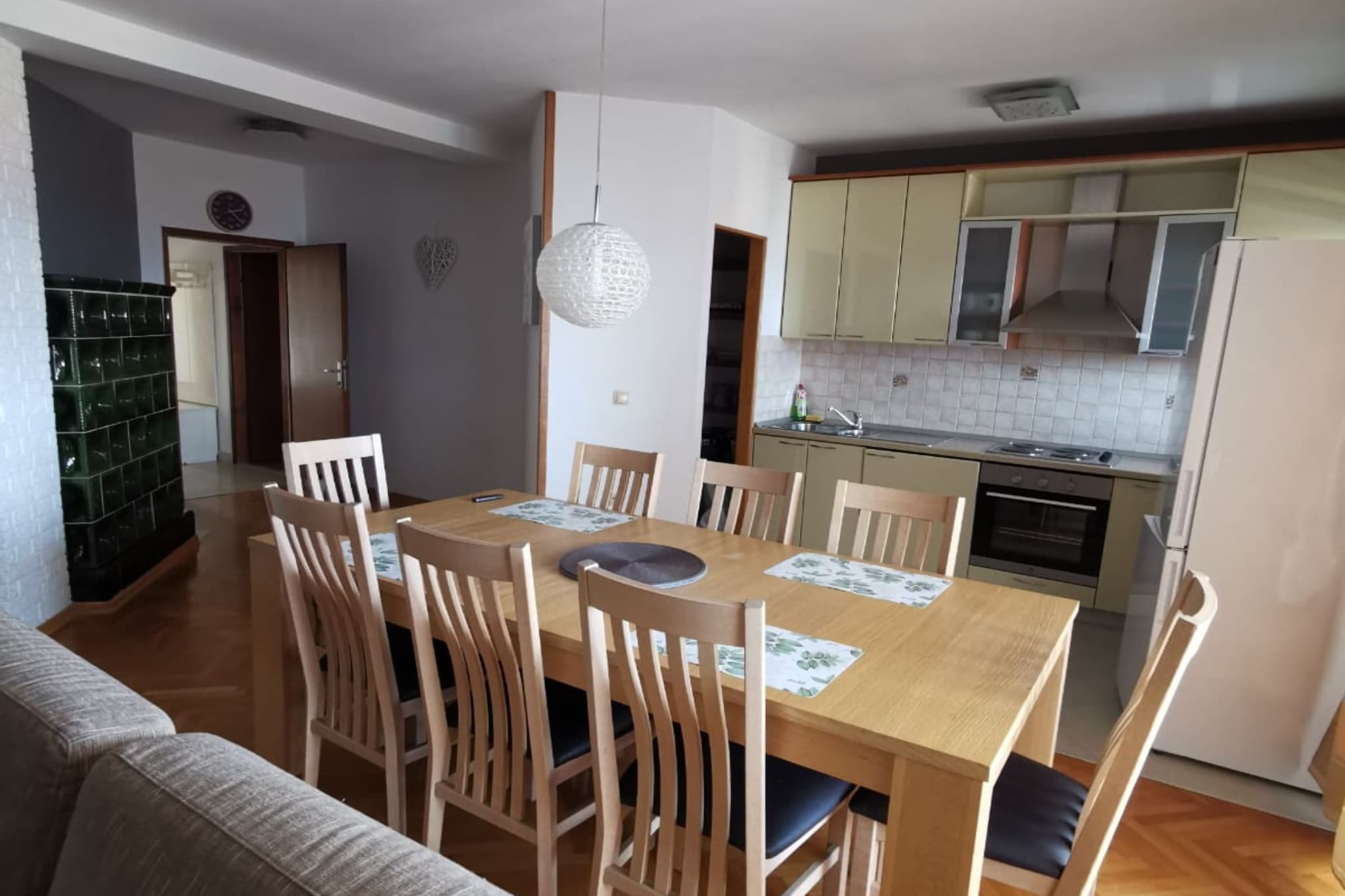 Three Bedroom Apartment with Terrace and  Sea View-Keuken