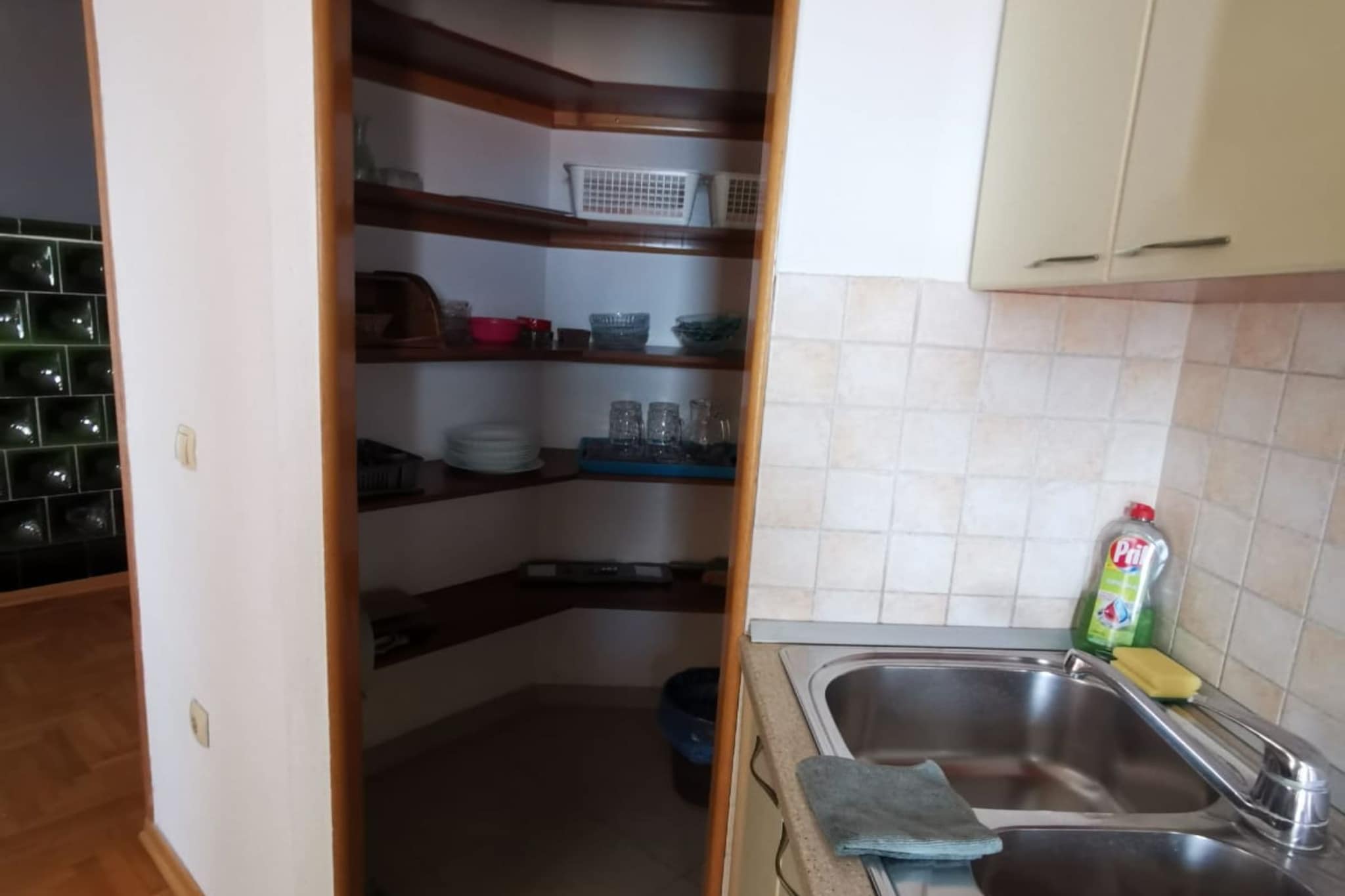 Three Bedroom Apartment with Terrace and  Sea View-Keuken