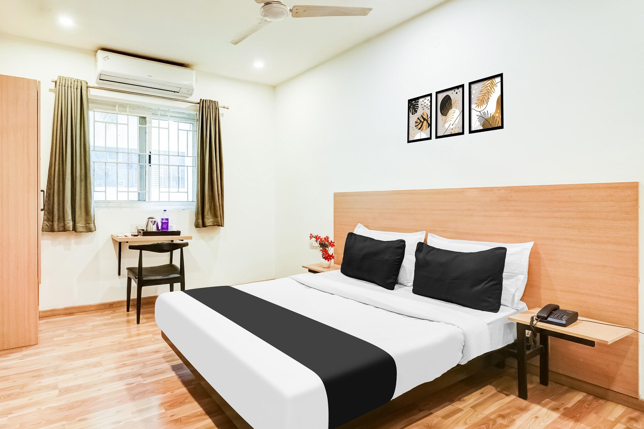 Cosy Stays at RR Nagar Channasandra is situated in Bangalore, 5.8 km from ISKCON Hare Krishna Temple and 8.4 km from Bull Temple. Featuring a shared lounge, the 3-star hotel has air-conditioned rooms with free WiFi, each with a private bathroom. The accommodation features a shared kitchen and room service for guests.

The rooms at the hotel are fitted with a seating area and a flat-screen TV with cable channels. All rooms have a desk.

The breakfast offers Ã  la carte, continental or vegetarian options.

Speaking English and Hindi, staff are always on hand to help at the reception.

Bangalore City Railway Station is 13 km from Cosy Stays at RR Nagar Channasandra, while Forum Mall, Koramangala is 14 km from the property. Kempegowda International Airport is 49 km away.

Unmarried couples are warmly welcome at this property.
Guests with local ID proof are warmly welcome.
Early Check-In Policy: A full dayâ€™s room rate will be charged for check-ins before 6:00 AM. Complimentary early check-in is available between 6:00 AM and 10:00 AM, subject to room availability.
Check-in is only available to guests aged 18 and above. Please provide a government-issued ID to confirmÂ yourÂ age.

