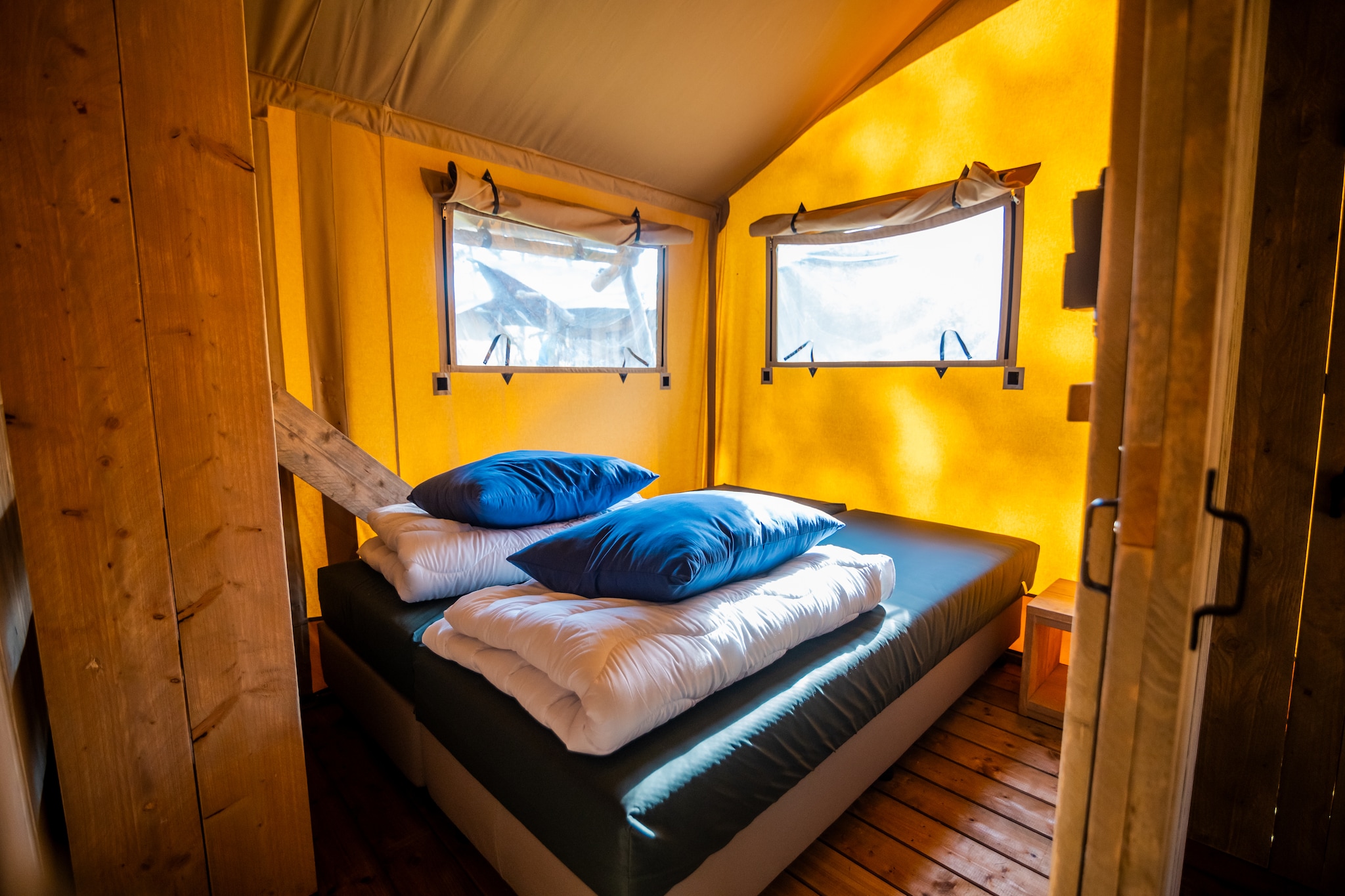 6 persoons Luxe Safaritent-Slaapkamer