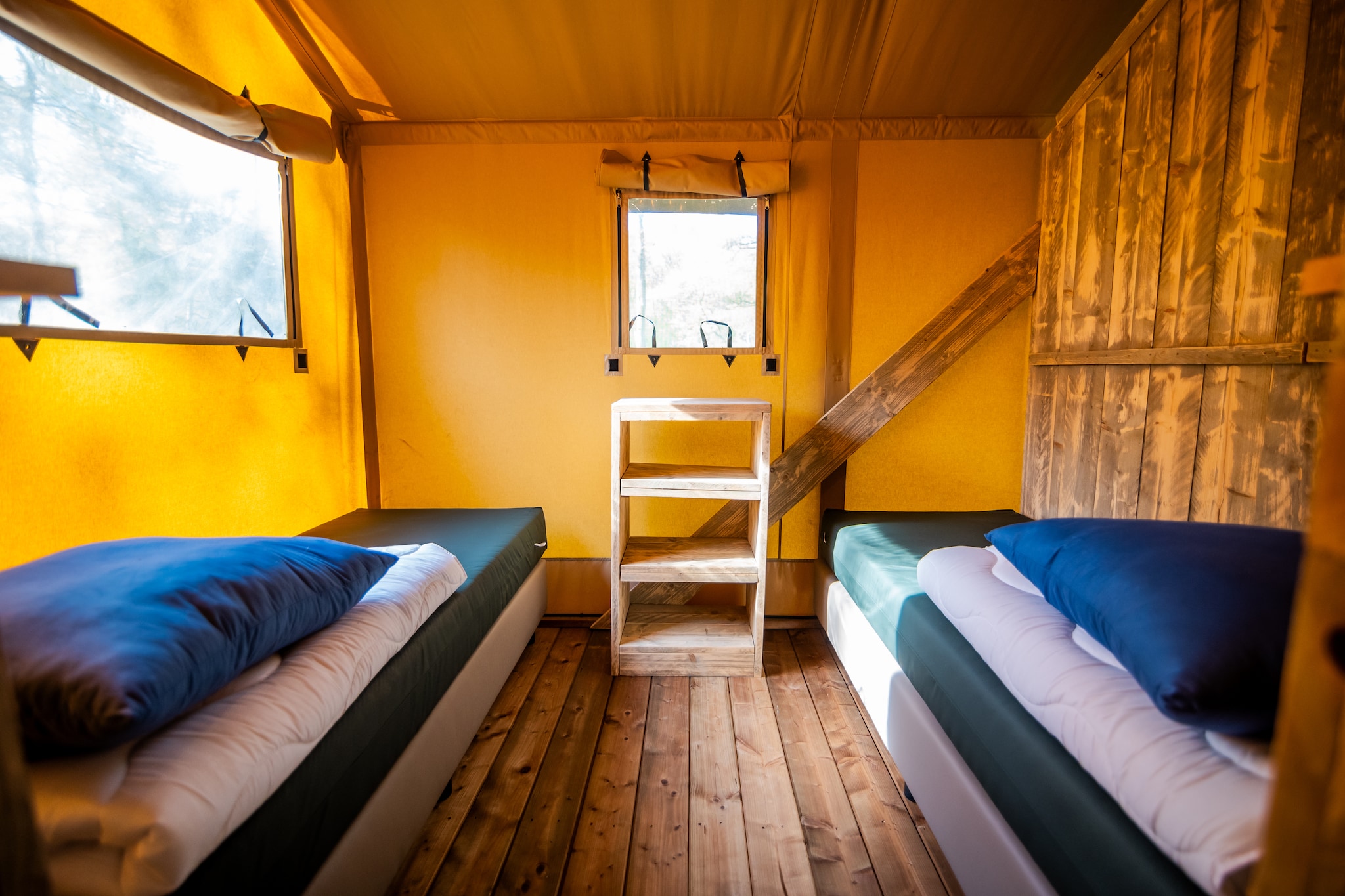 6 persoons Luxe Safaritent-Slaapkamer