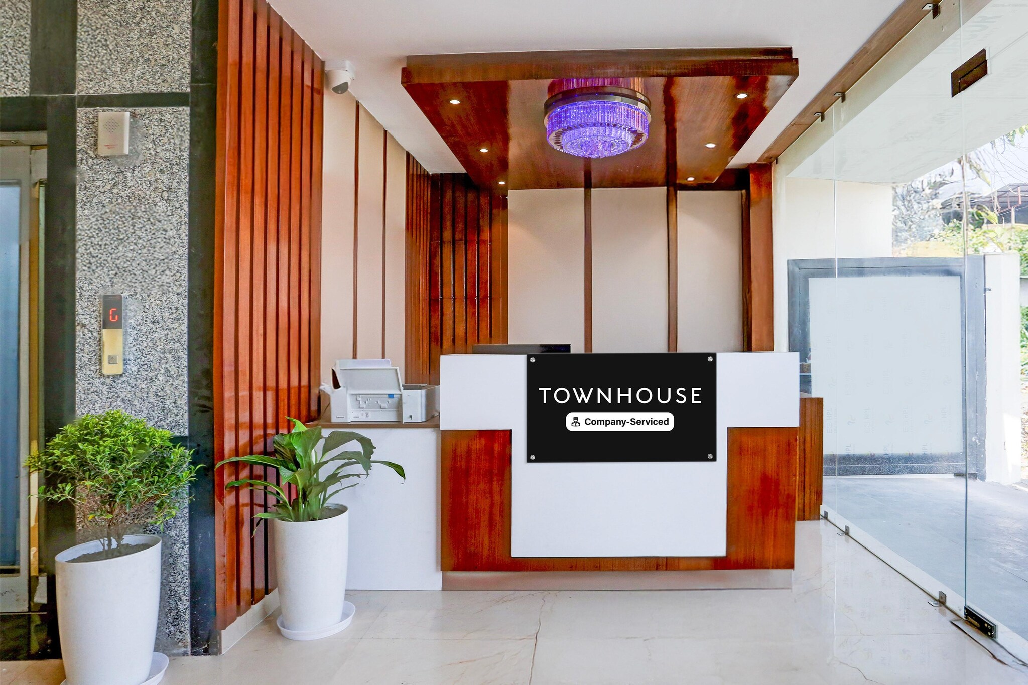 Located within 31 km of Gun Hill Point, Mussorie and 4.1 km of Dehradun Station, Elegant stay near ISBT Dehradun features rooms in Dehradun. With a restaurant, the 2-star hotel has air-conditioned rooms with free WiFi, each with a private bathroom. The accommodation provides room service, a 24-hour front desk and luggage storage for guests.

At the hotel, each room comes with a desk. Guest rooms at Elegant stay near ISBT Dehradun are equipped with a seating area and a flat-screen TV with satellite channels.

Dehradun Clock Tower is 5.7 km from the accommodation, while Indian Military Academy is 7.1 km away. Dehradun Airport is 25 km from the property.

Unmarried couples are warmly welcome at this property.

Guests with local ID proof are warmly welcome.

Apologies, but we are currently unable to host foreign nationals at this property.
Early Check-In Policy: A full dayâ€™s room rate will be charged for check-ins before 6:00 AM. Complimentary early check-in is available between 6:00 AM and 10:00 AM, subject to room availability.
Check-in is only available to guests aged 18 and above. Please provide a government-issued ID to confirmÂ yourÂ age.
