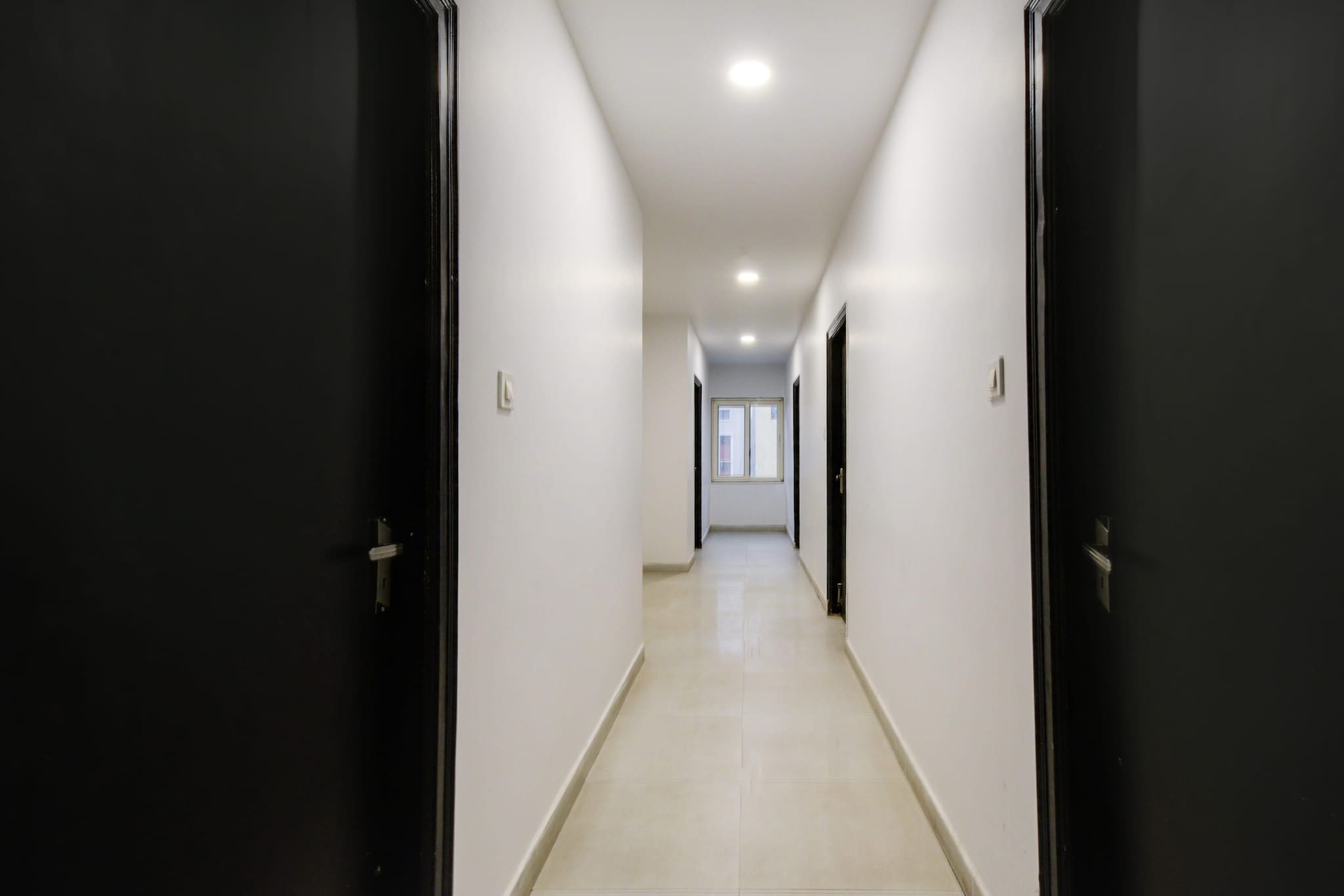 Ground floor: (bedroom(double bed, TV, seating area, dishwasher, bathtub or shower, shower, washbasin, toilet, air conditioning, lift, Towels for a fee, telephone, shampoo, body soap), bathroom)