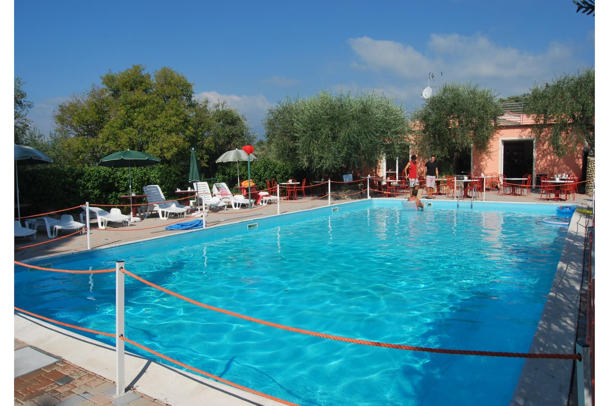 Villaggio Borgoverde TWO-ROOM APARTMENT 4 PAX - B4-Zwembad