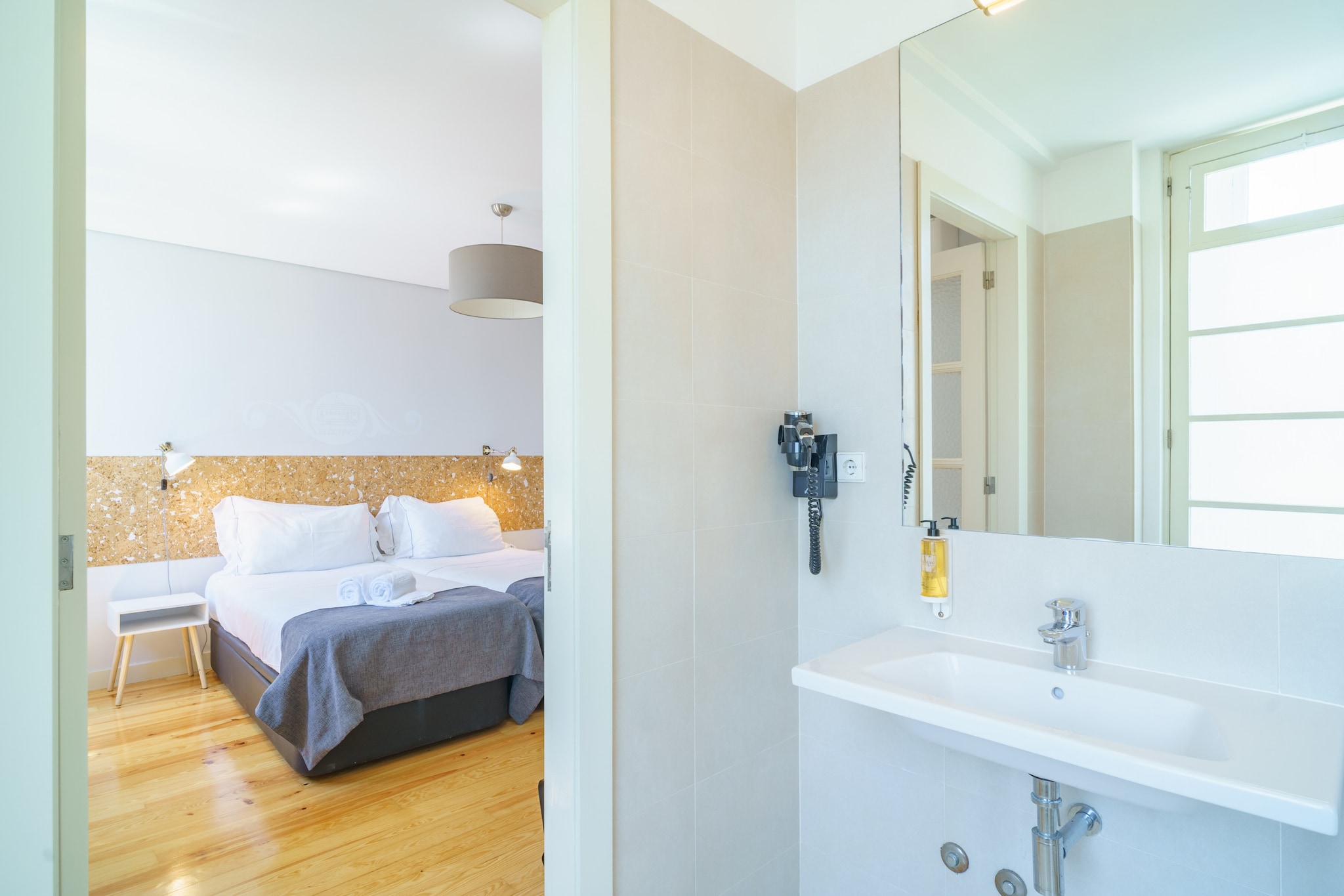 Feel Porto Downtown City Break-Badkamer