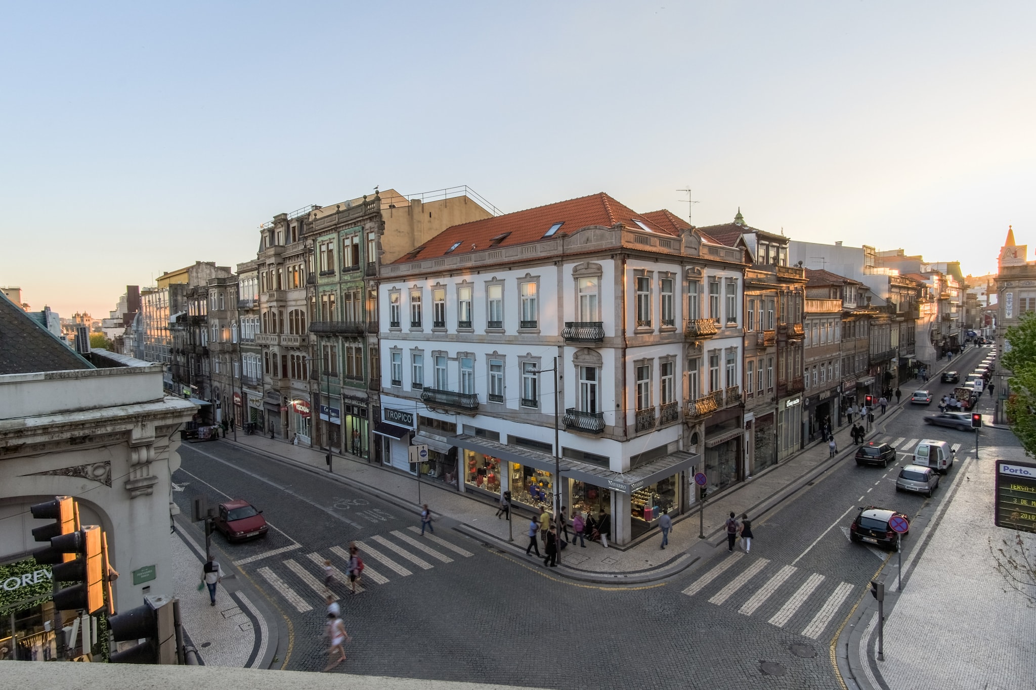 Feel Porto Downtown Art Tile-Plattegrond
