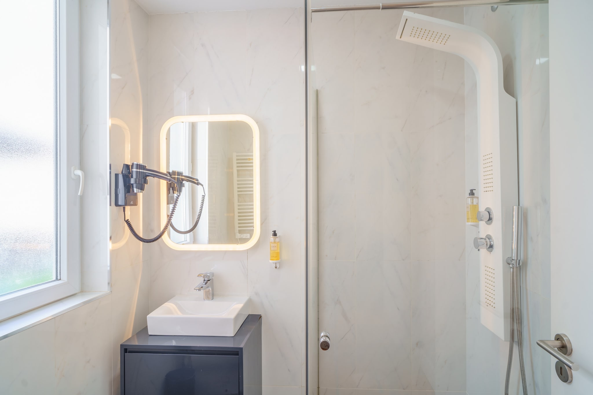 Feel Porto Downtown Couture-Badkamer