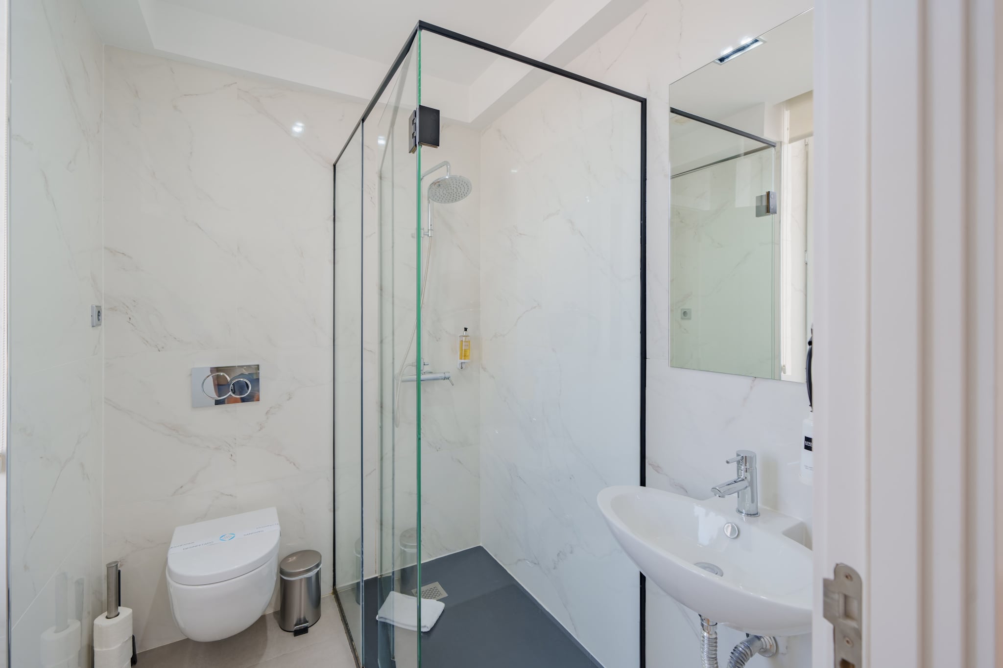 Feel Porto Downtown Essence-Badkamer