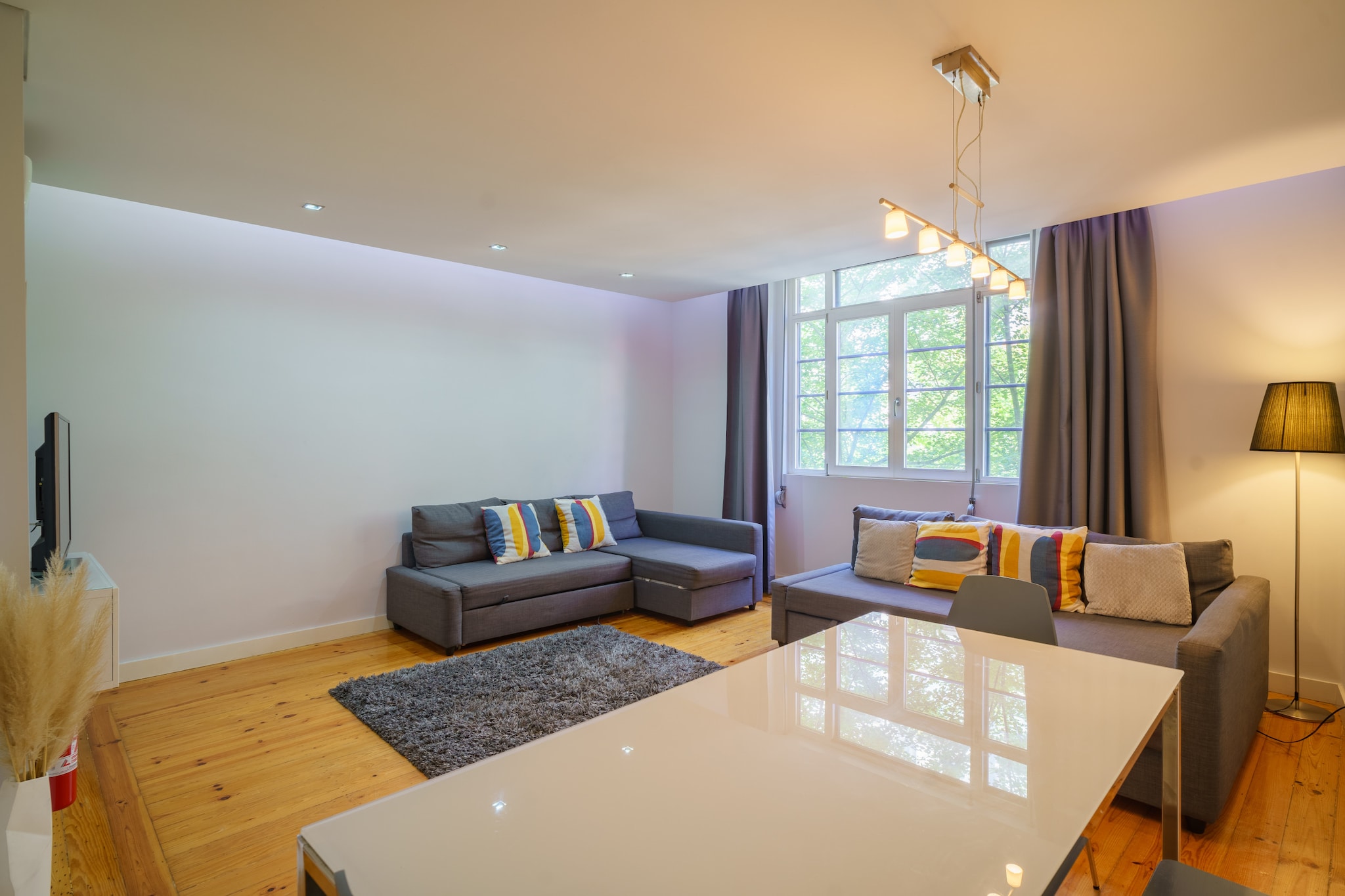 Feel Porto Downtown Poets Flat-Woonkamer