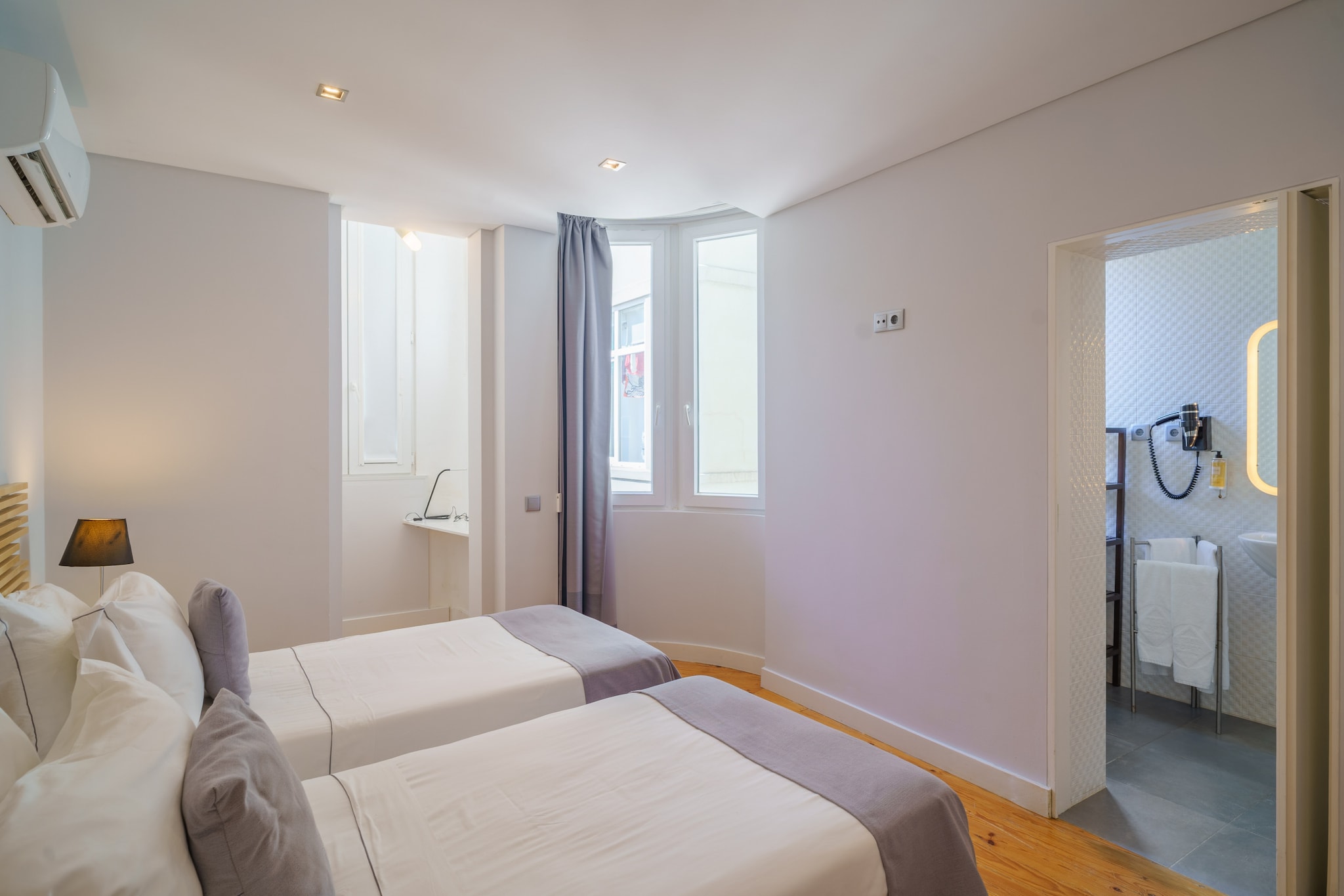 Feel Porto Downtown Poets Flat-Slaapkamer