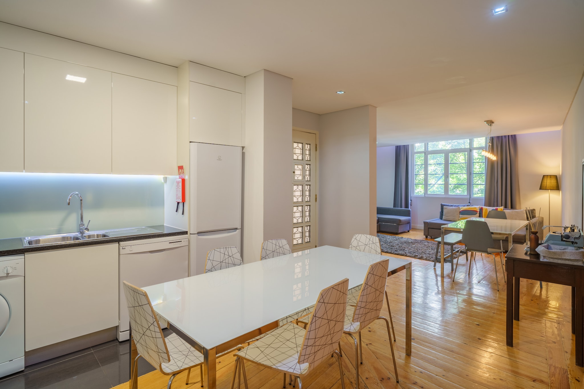 Feel Porto Downtown Poets Flat-Keuken