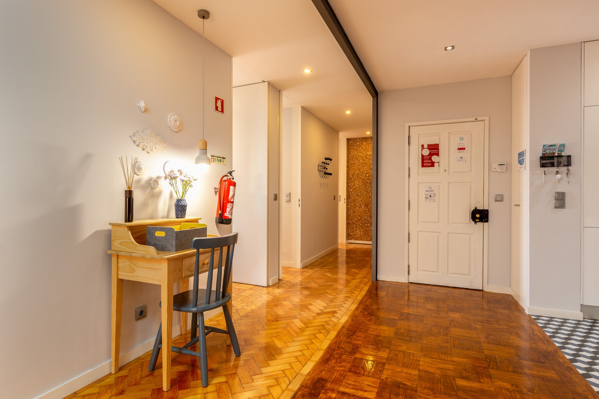 Feel Porto LBV Townhouse-Hal-ontvangst