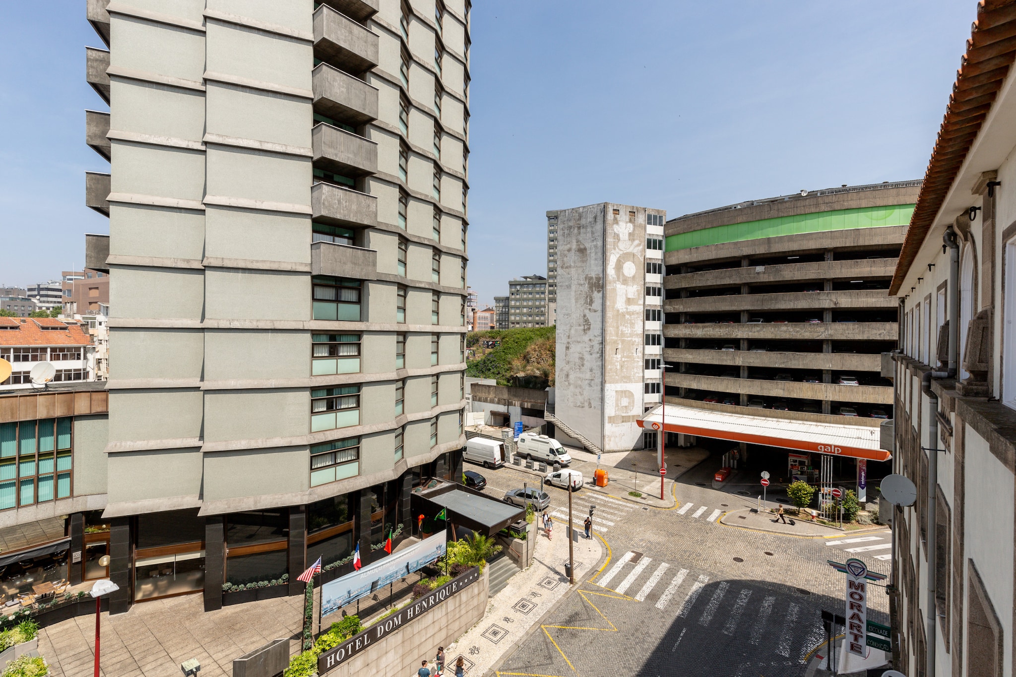 Feel Porto LBV Townhouse-Buitenlucht