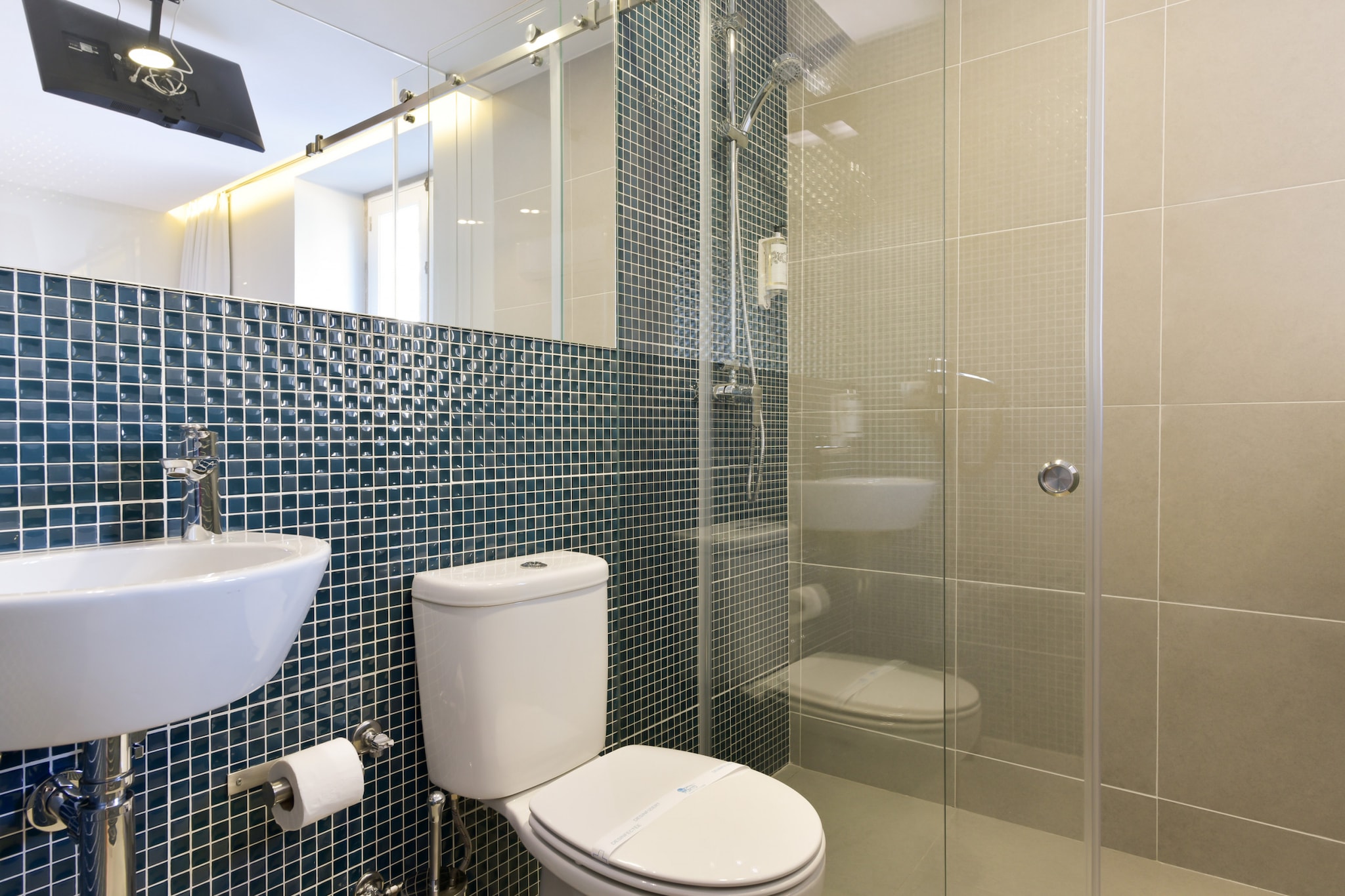 Feel Porto Merlot Townhouse-Badkamer