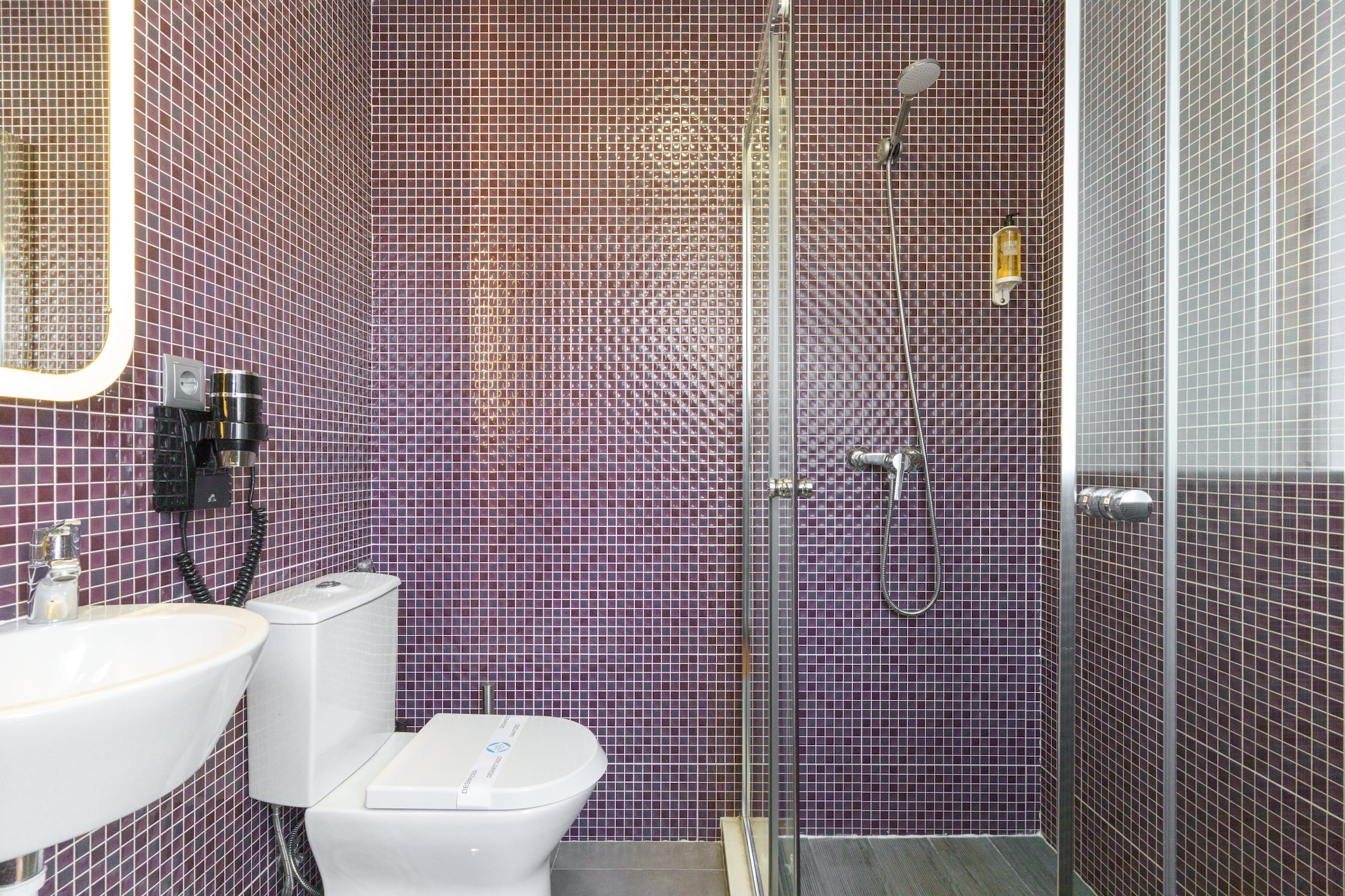 Feel Porto Ribeira Vintage Duplex-Badezimmer