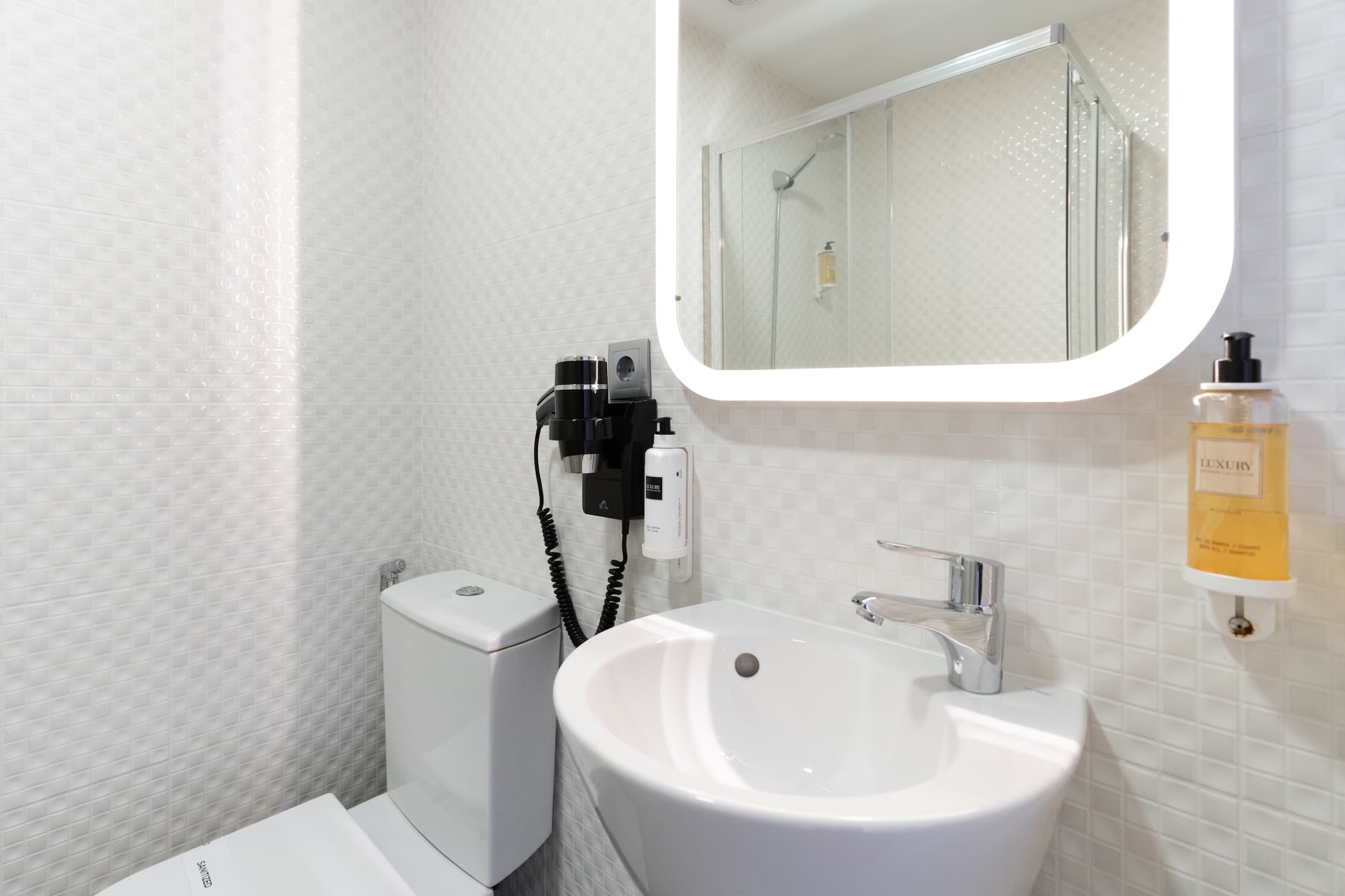 Feel Porto Ribeira Vintage Duplex-Badezimmer