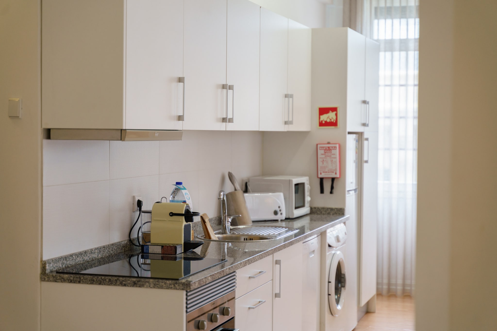 Feel Porto Downtown Luxury Retreat-Keuken