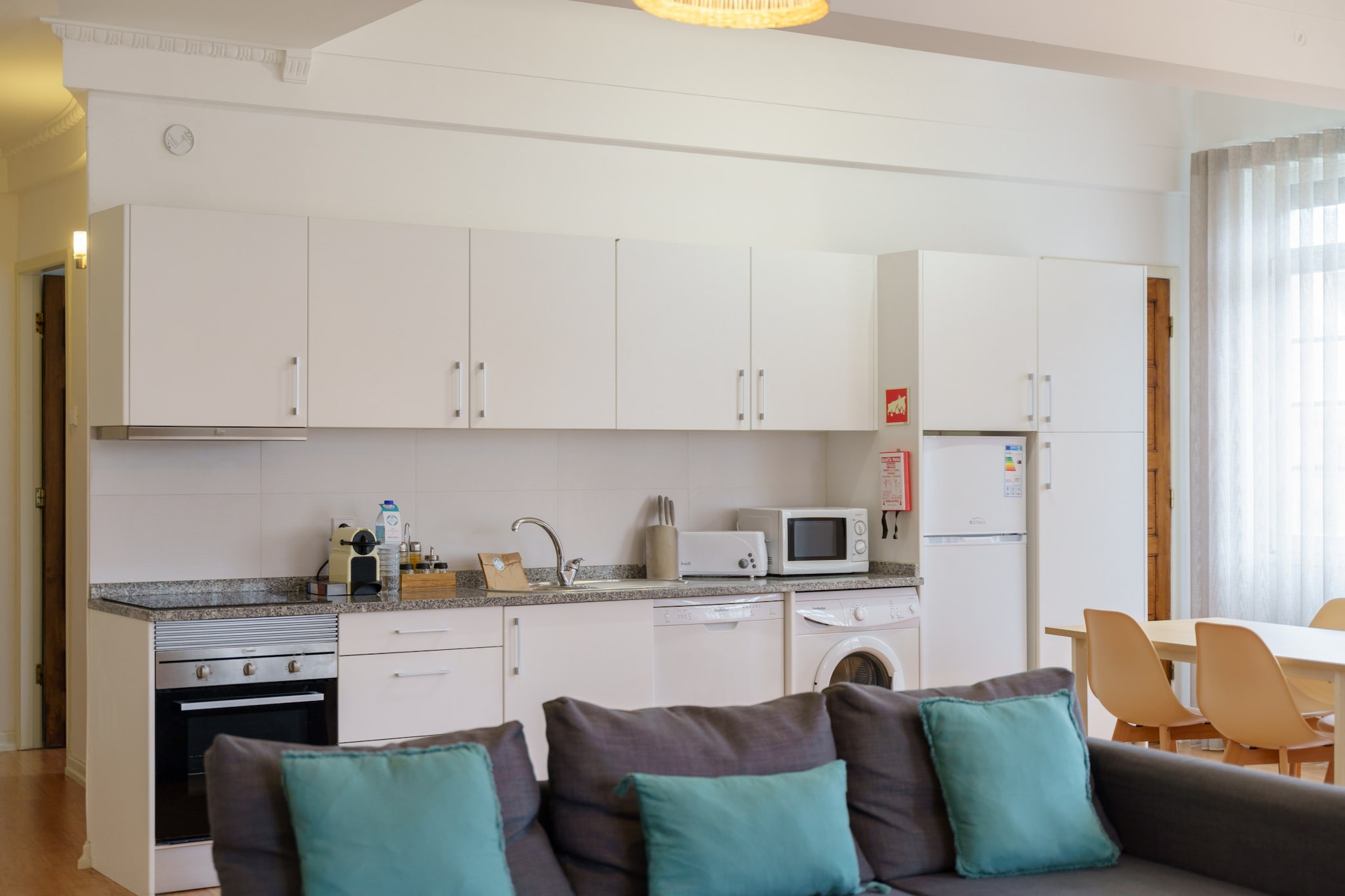Feel Porto Downtown Luxury Retreat-Keuken