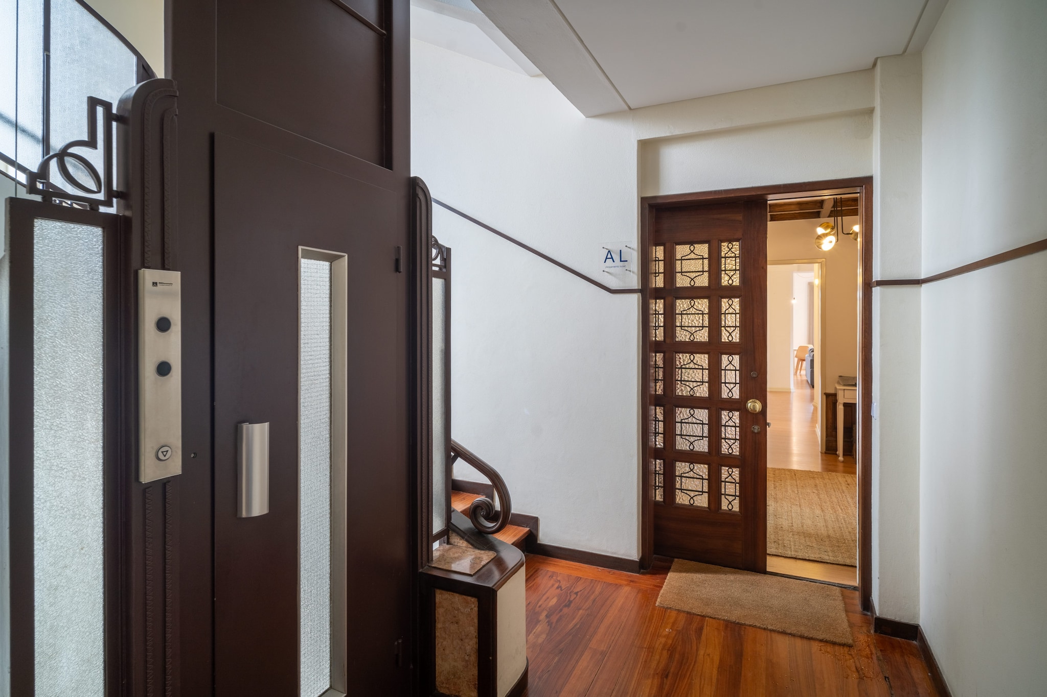 Feel Porto Downtown Luxury Retreat-Hal-ontvangst