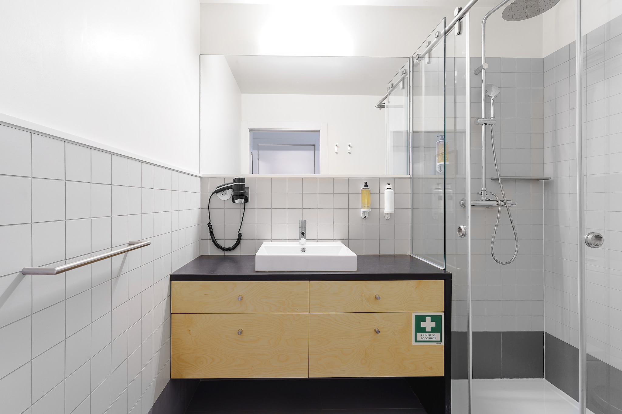 Iconic Nightlife Studio 204-Badkamer