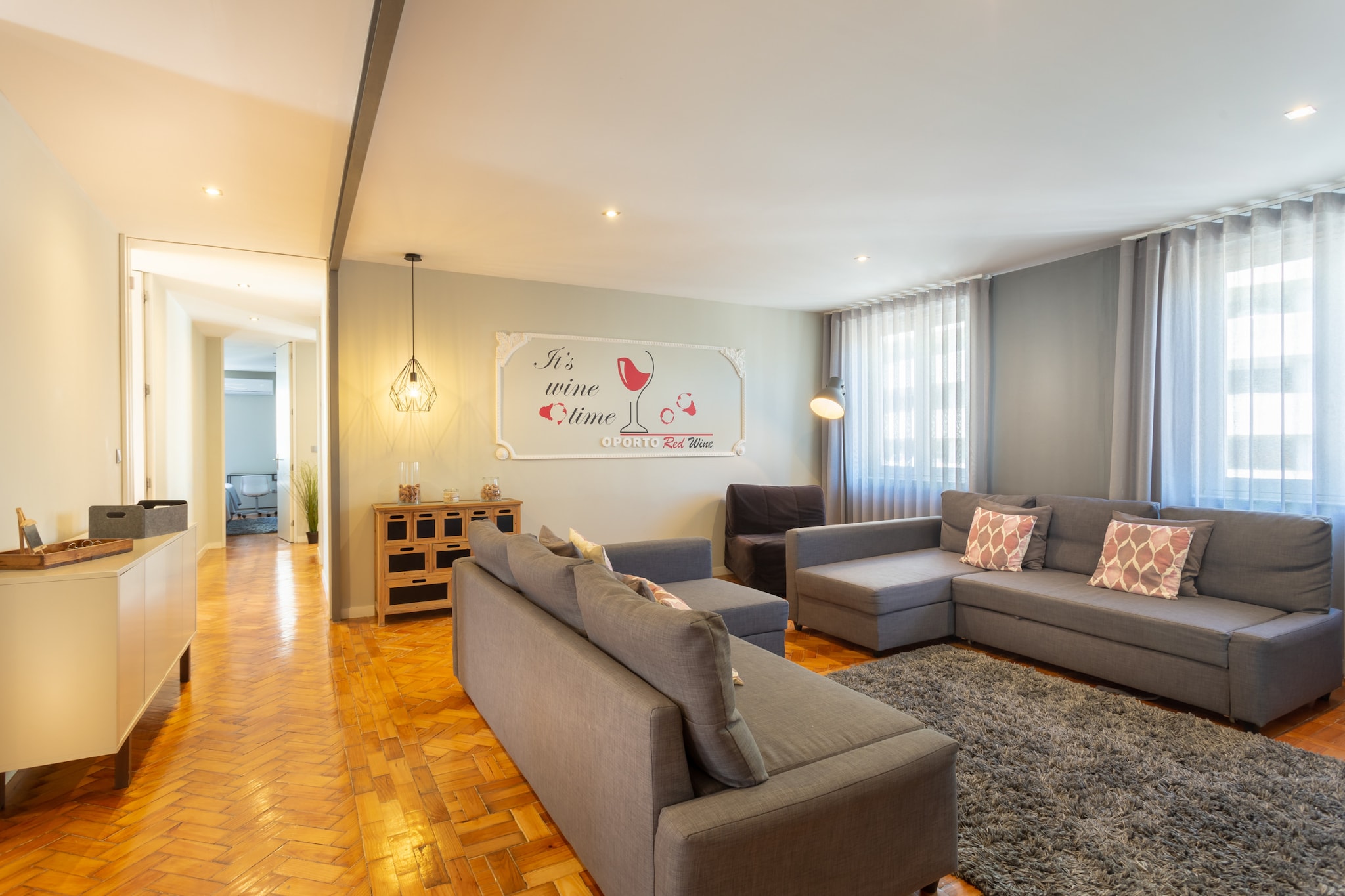 Feel Porto Ruby Townhouse-Woonkamer