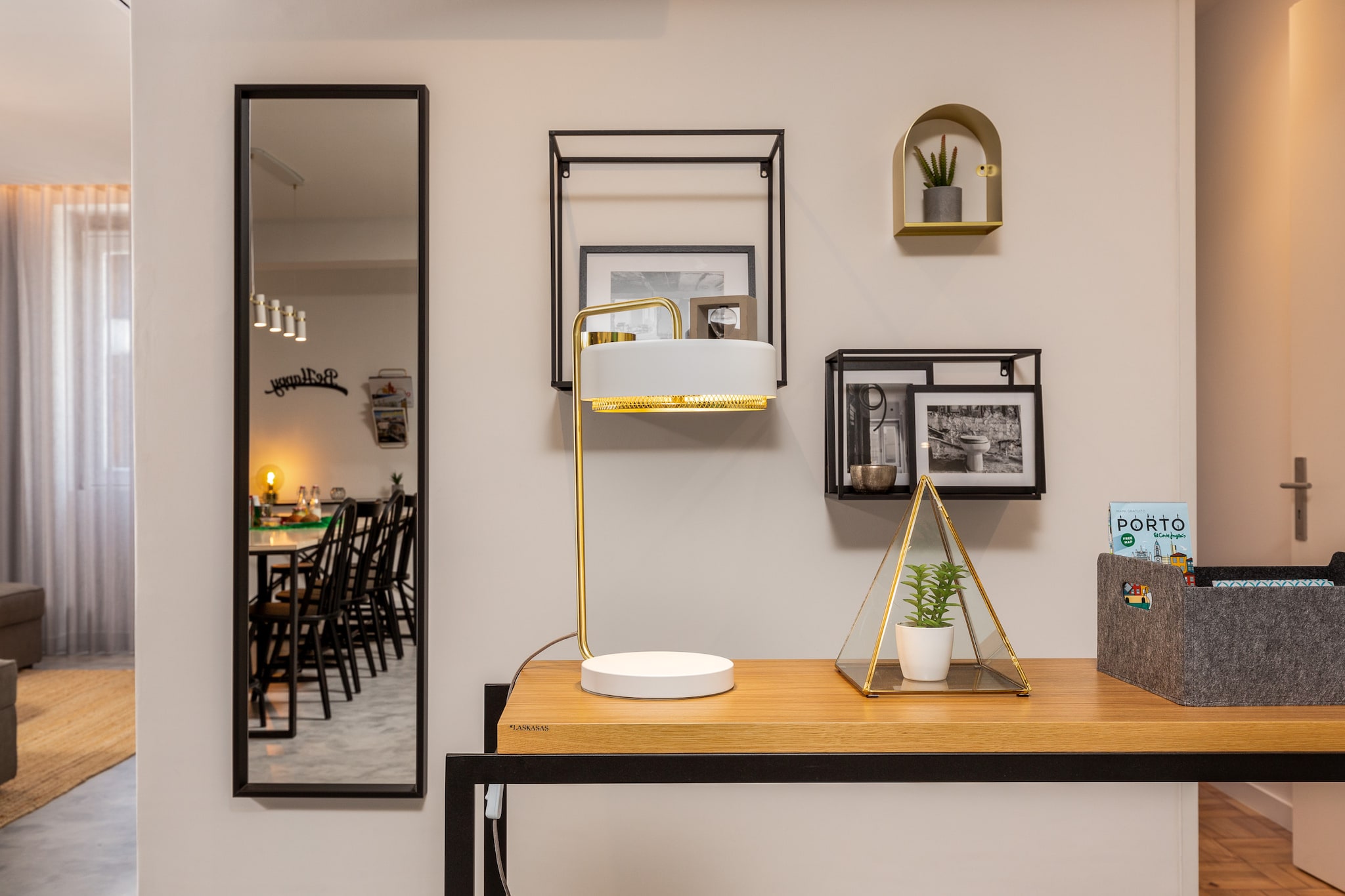 Feel Porto Pinot Townhouse-Eetkamer