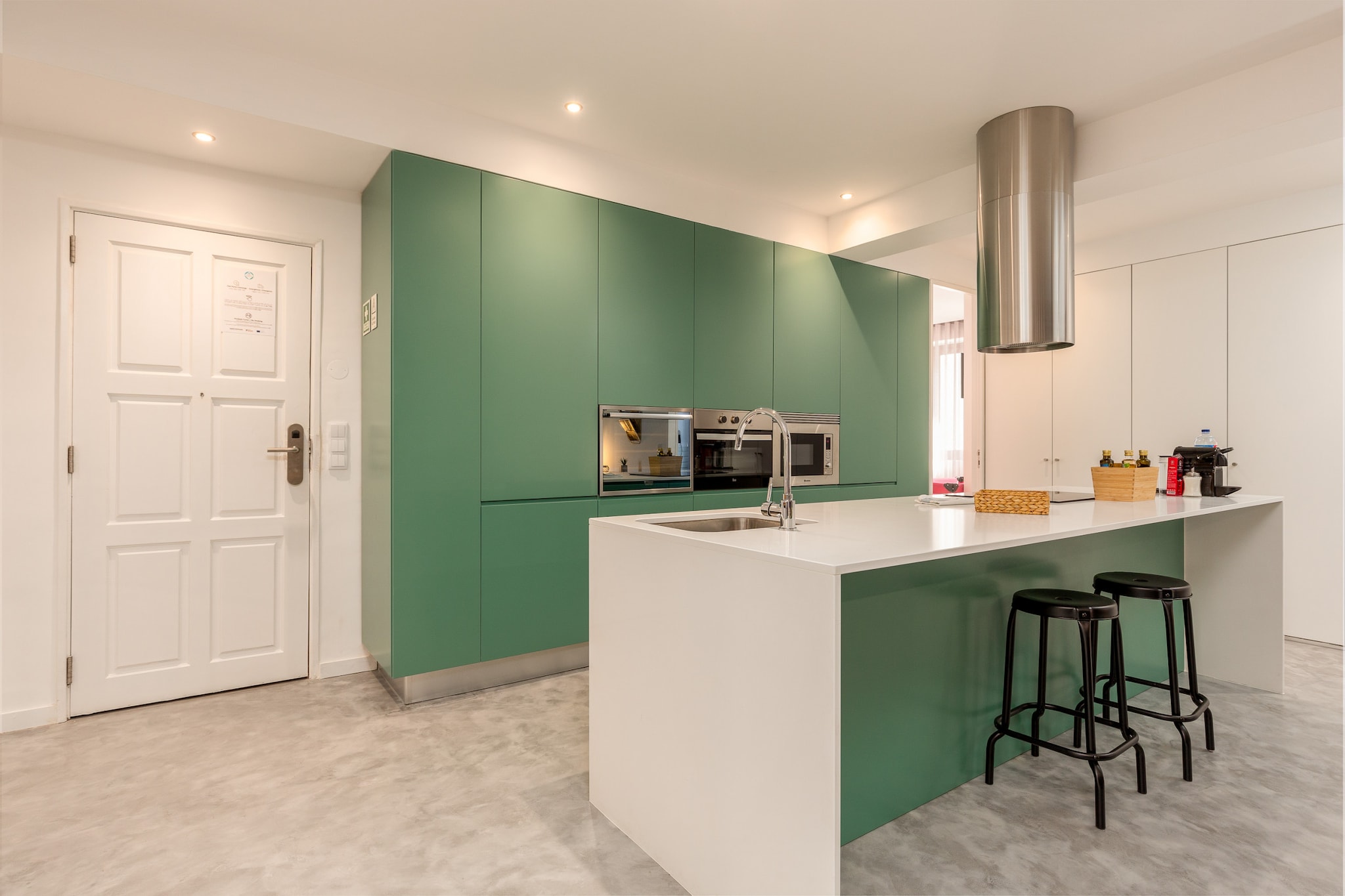 Feel Porto Pinot Townhouse-Keuken