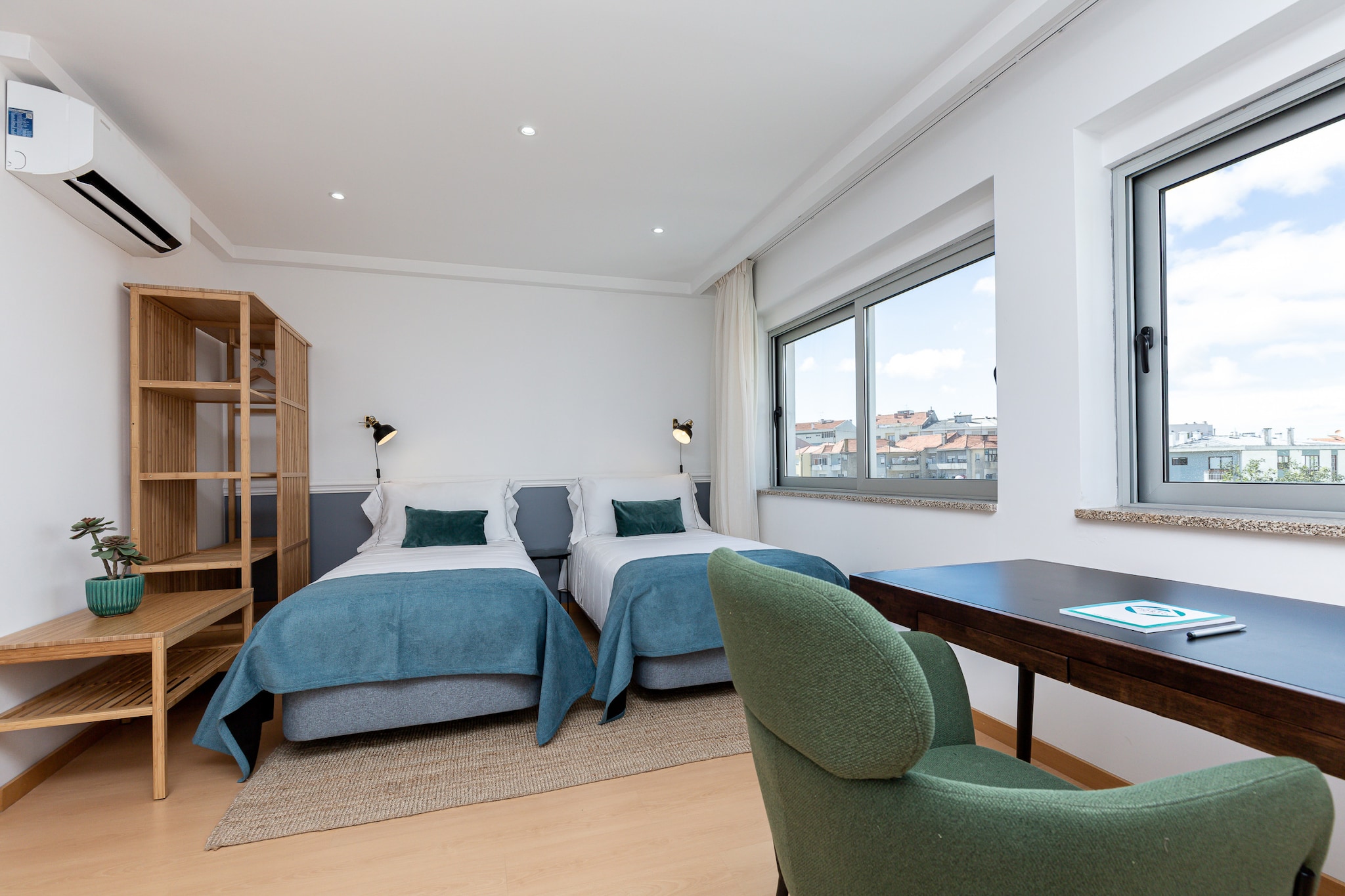 Feel Corporate Housing Marquês IV-Woonkamer