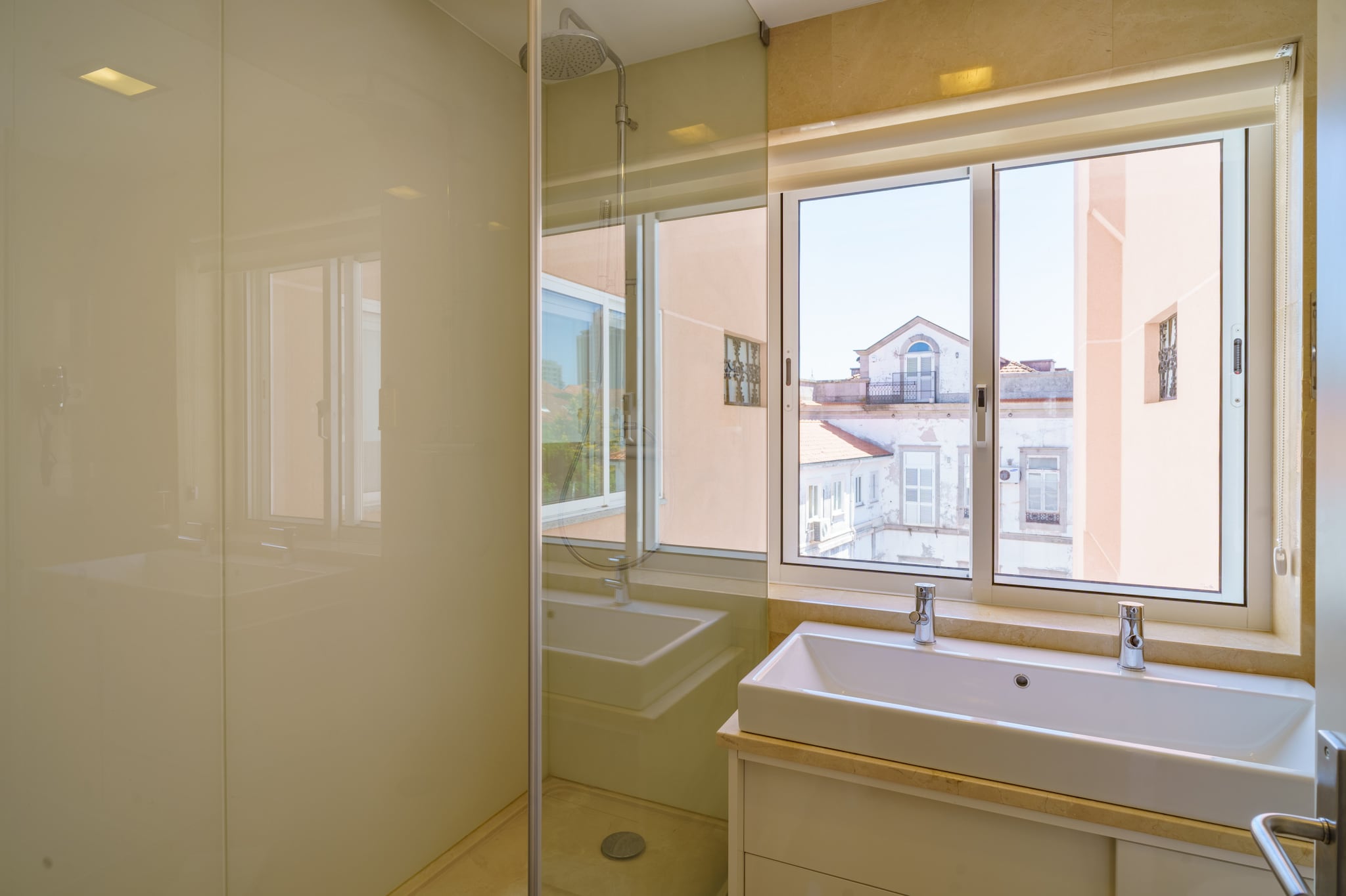 Feel Porto Classic Apartment-Badkamer
